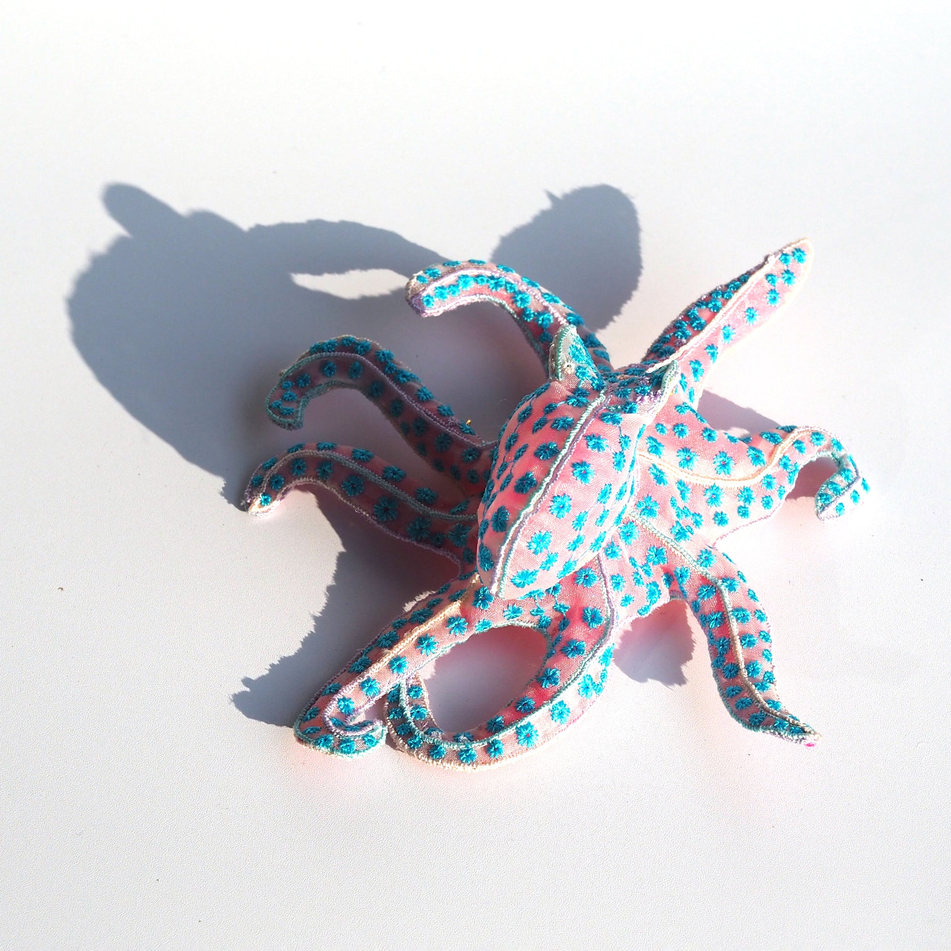 FLORA OCTOPUS / BROOCH