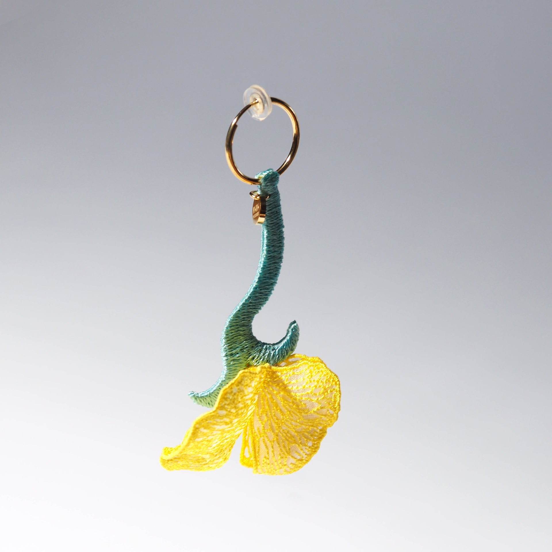 FRAGRANT VINES / SINGLE EARRING / YELLOW