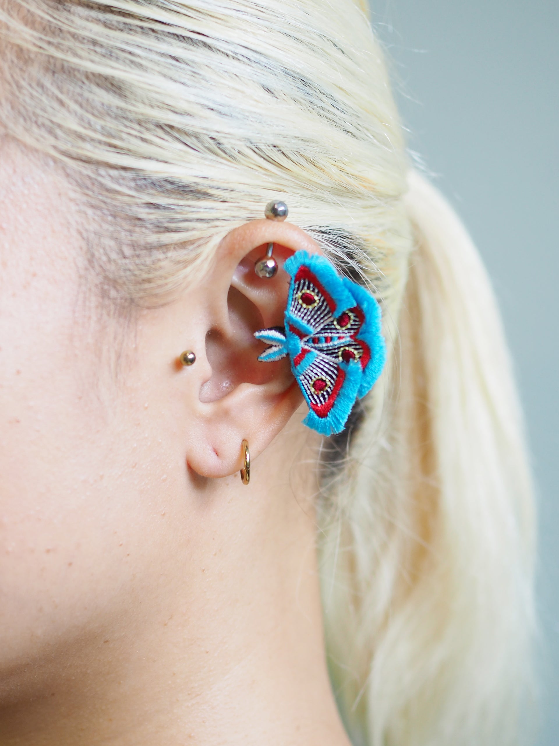 MOTH / EARRING EAR-CLIP / TURQUOISE