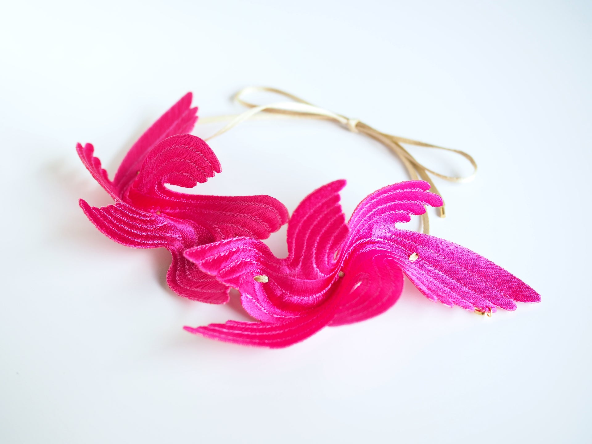 JOY / NECKLACE / PINK