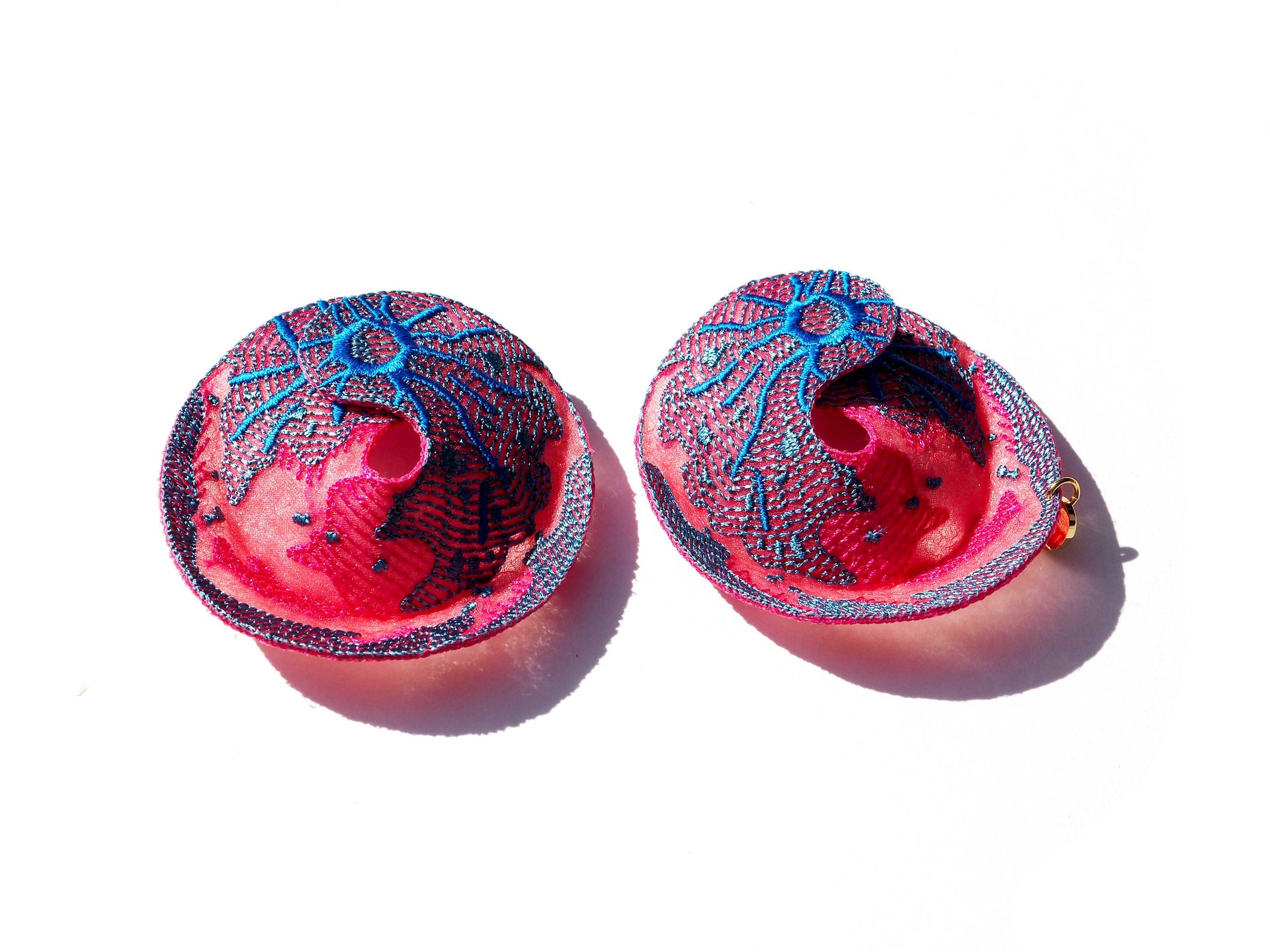 MOONGLOW / EARRINGS / PINK