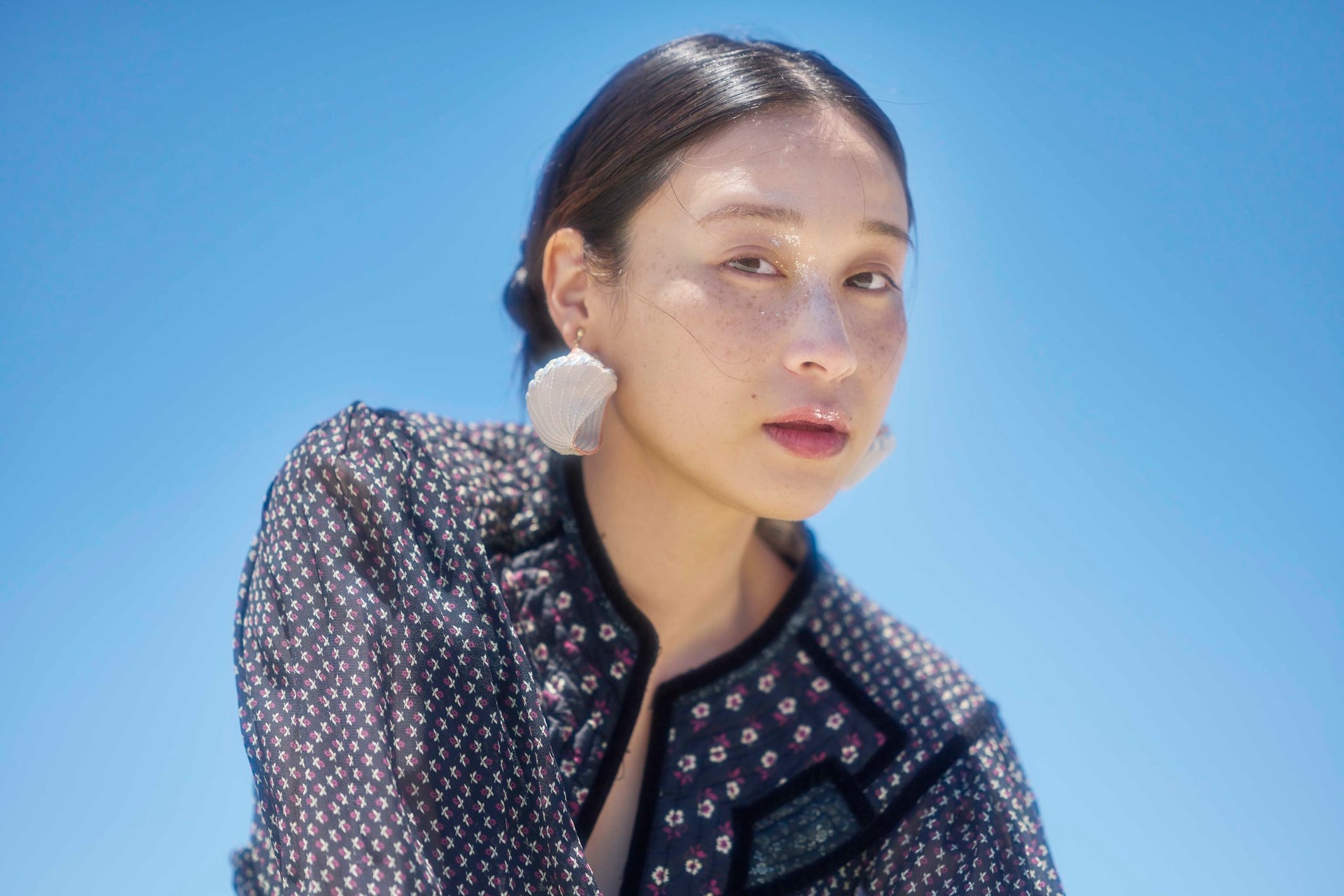 CONCH / EARRING / IVORY