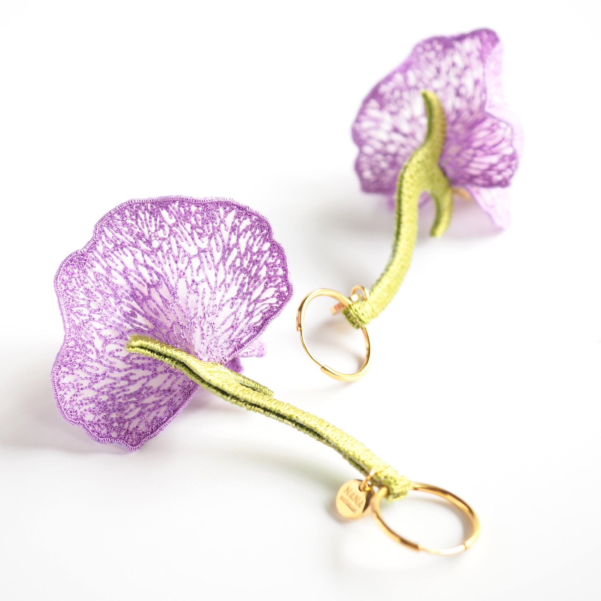FRAGRANT VINES / SINGLE EARRING / LAVENDER