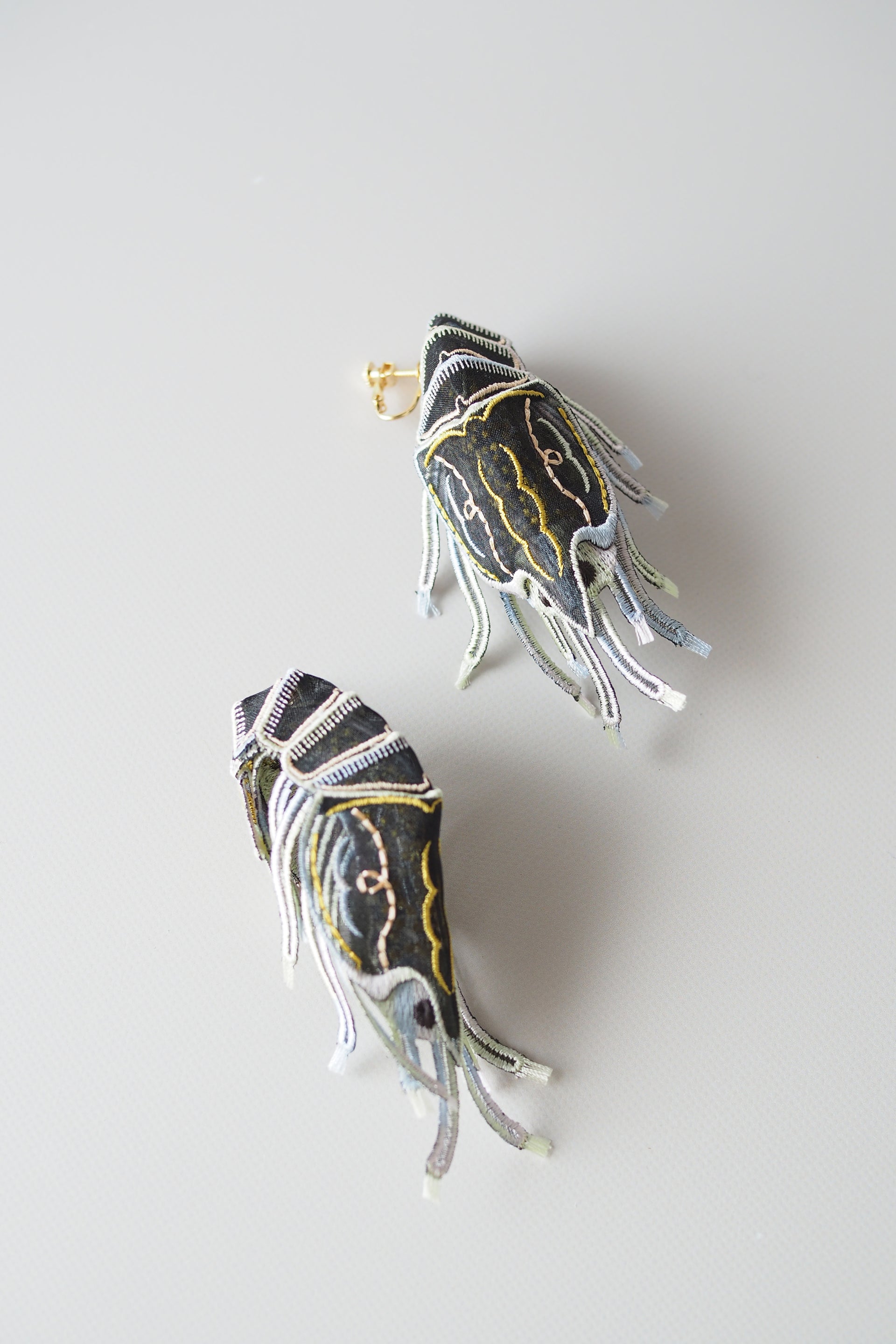 SHRIMPS / EARRING / BLACK