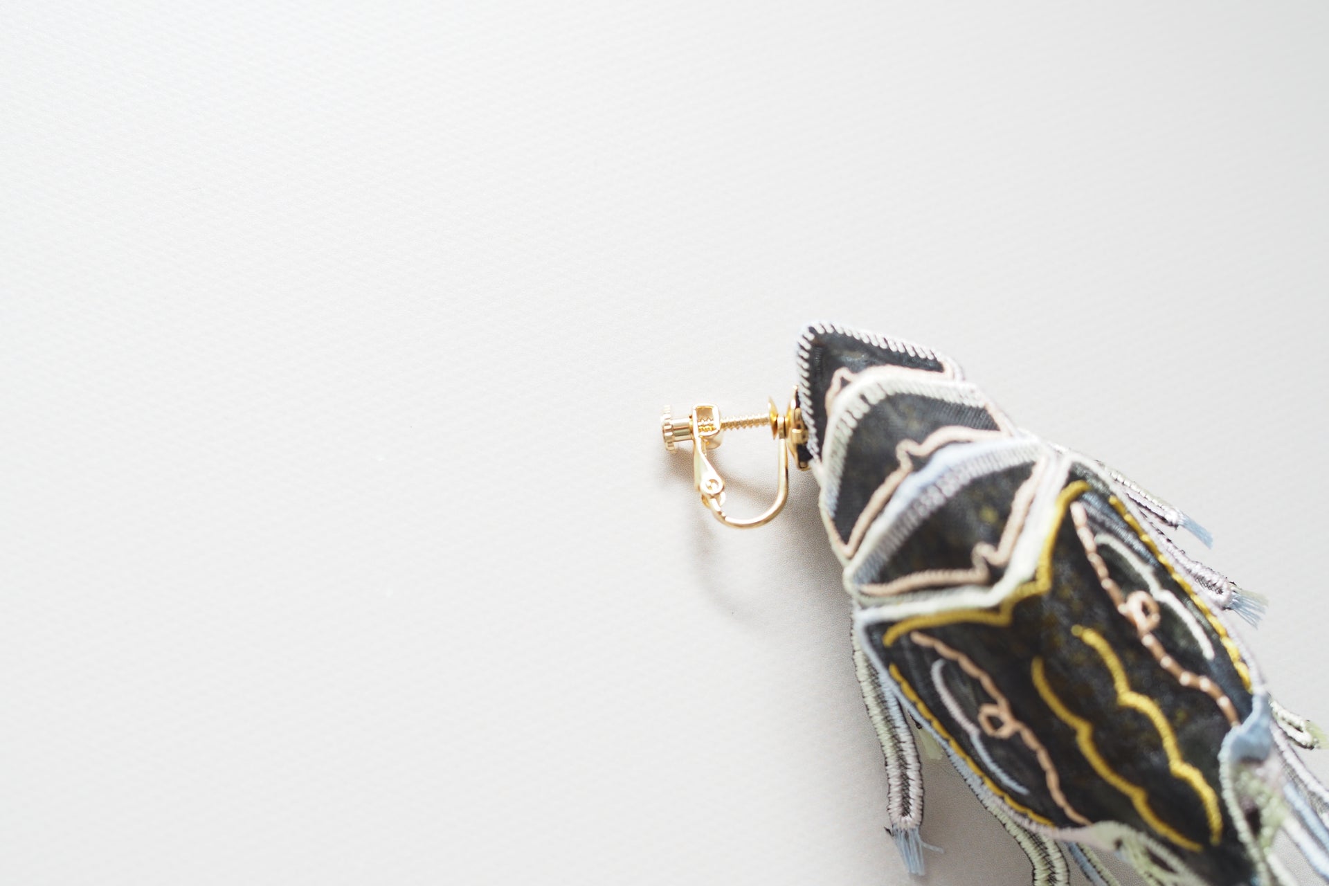 SHRIMPS / EARRING / BLACK
