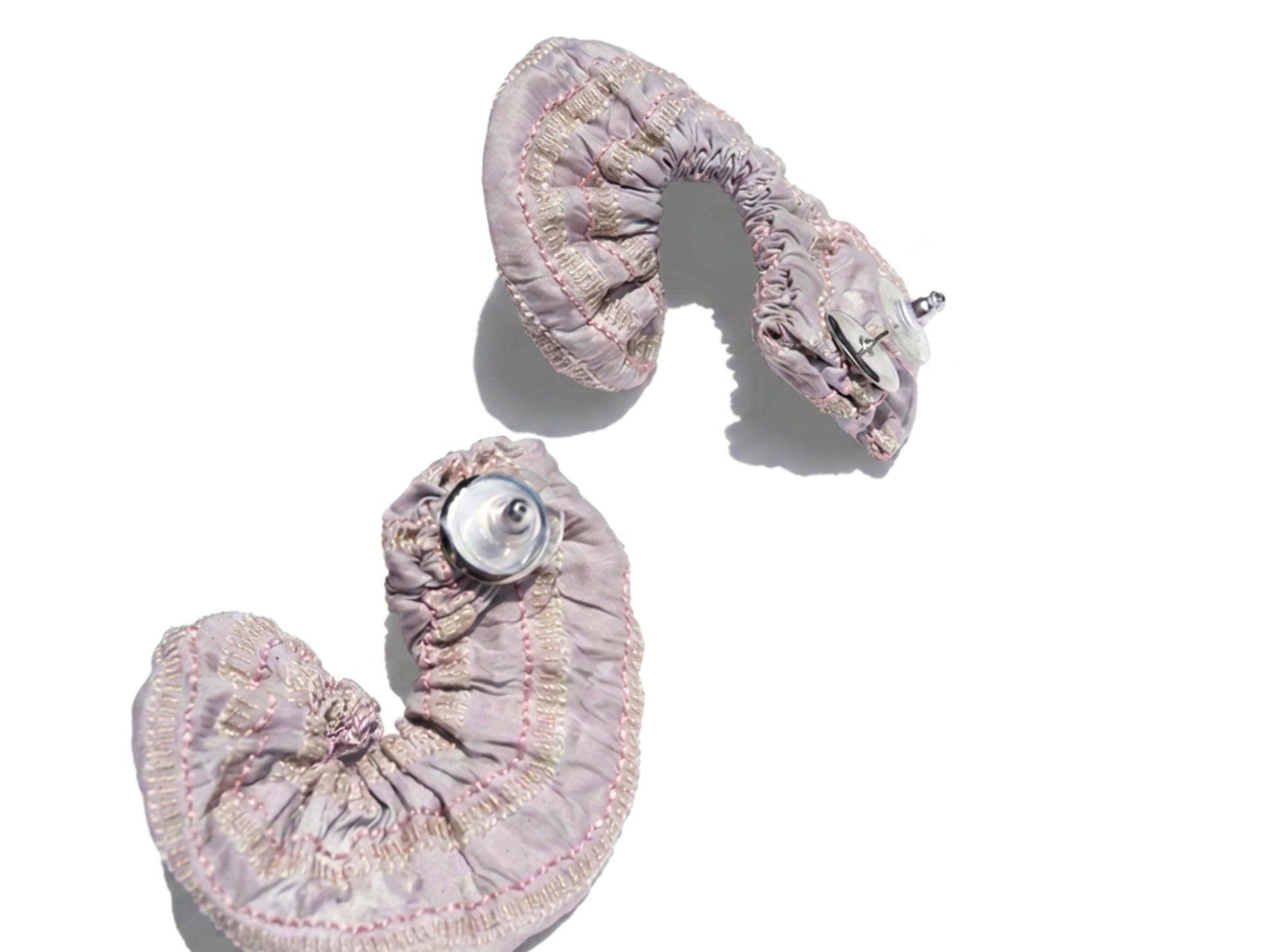 CORNU / EARRINGS / BEIGE