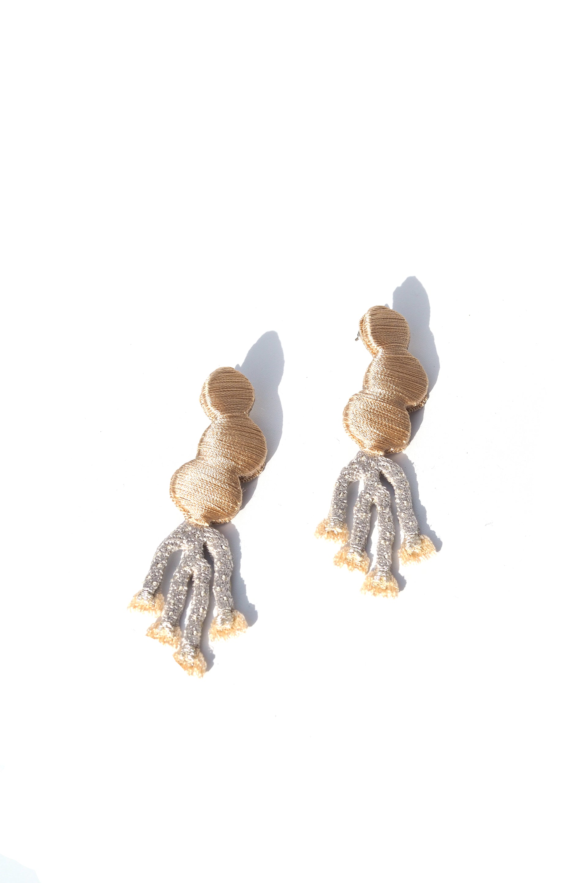 NOI / EARRINGS / IVORY