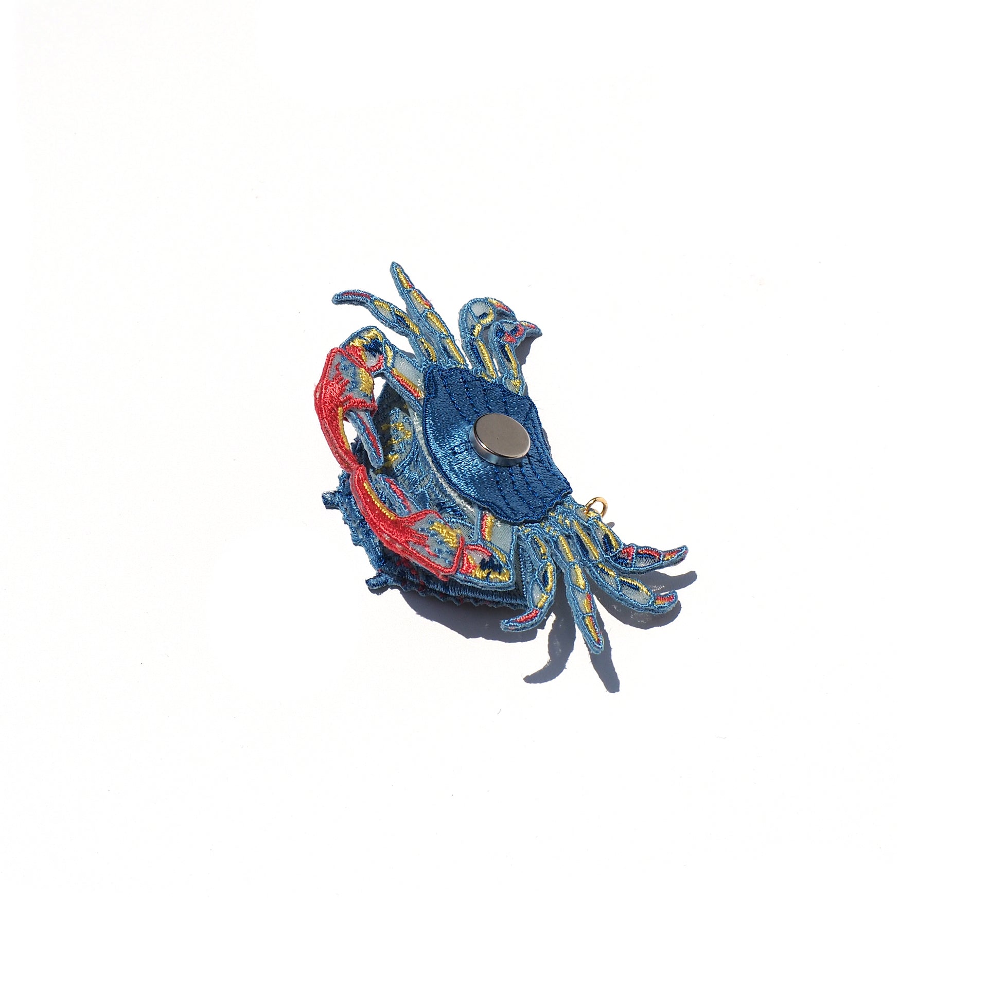 CRAB / BROOCH / BLUE