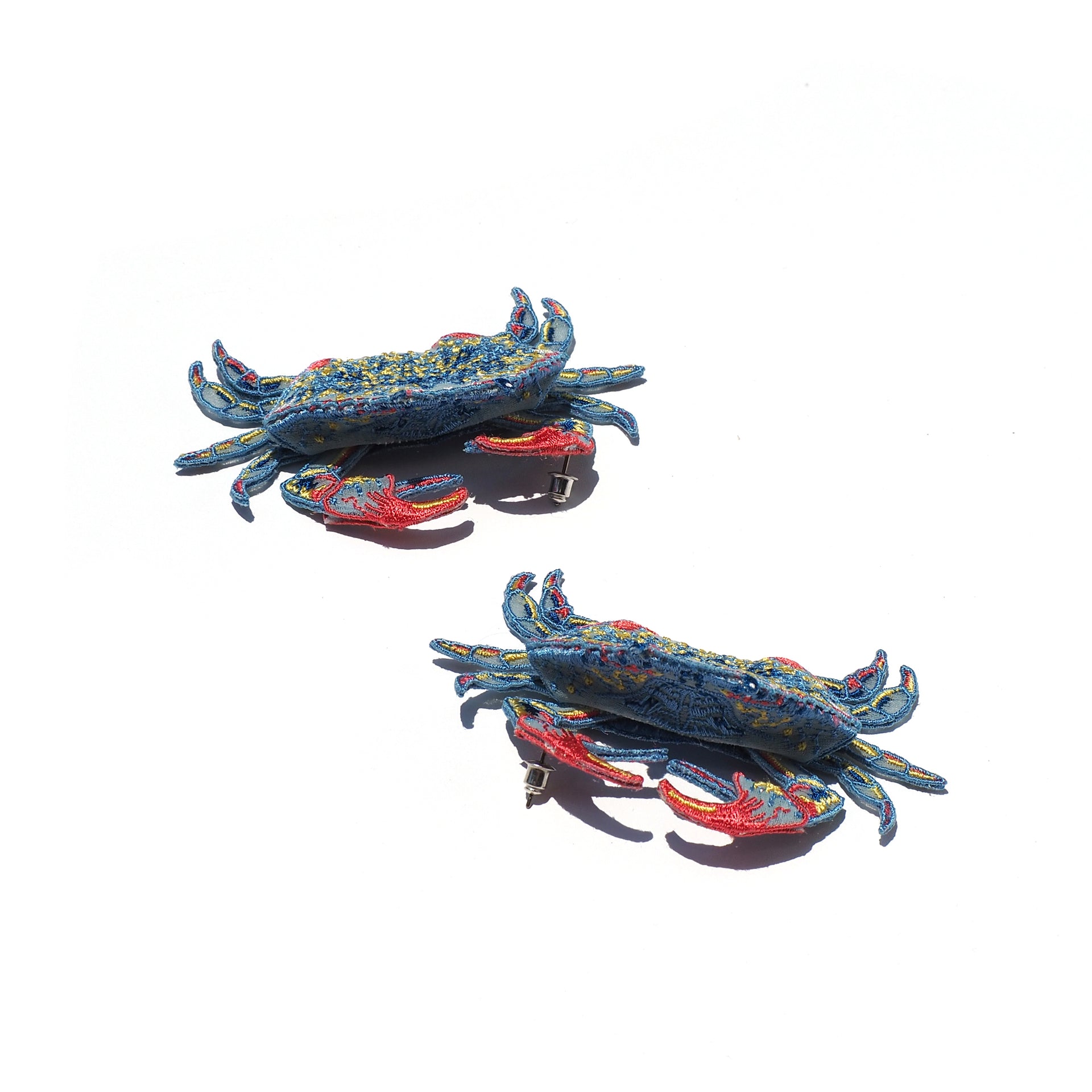 CRAB / EARRING / BLUE