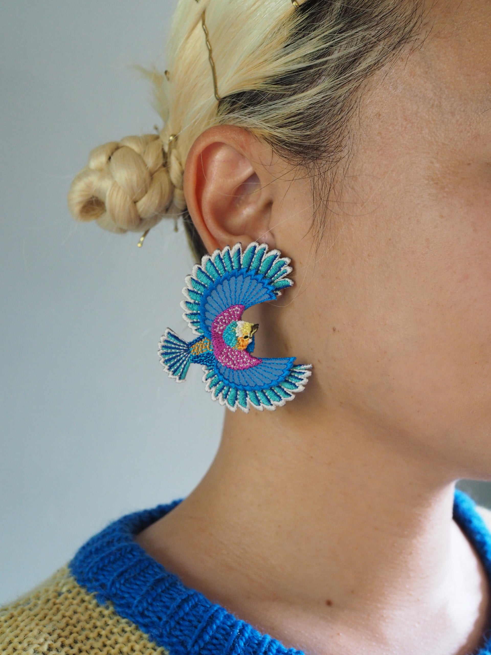 BIRD / EARRINGS / BLUE