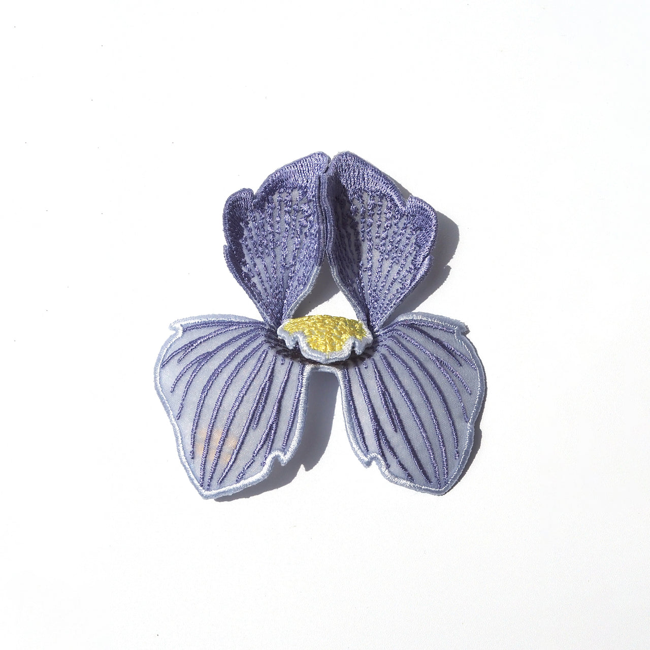 CLICK FLORA / BROOCH /  LILAC