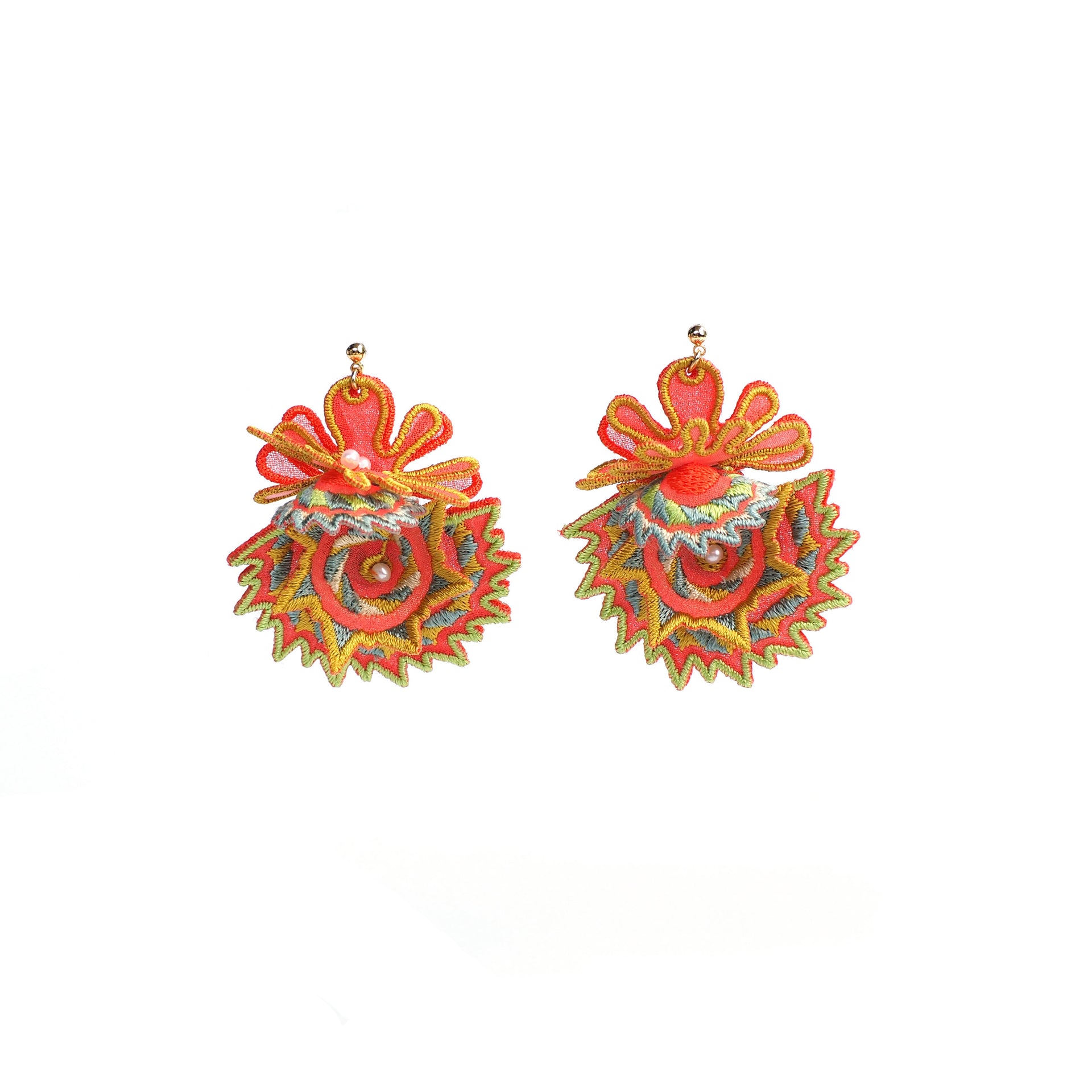 DANCING SHELLS / EARRING / ORANGE