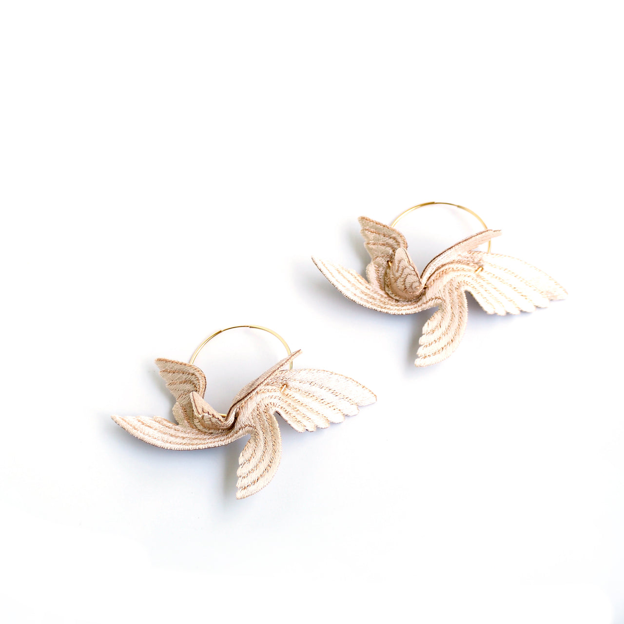 JOY "LITTLE BIRD" / EARRINGS / IVORY