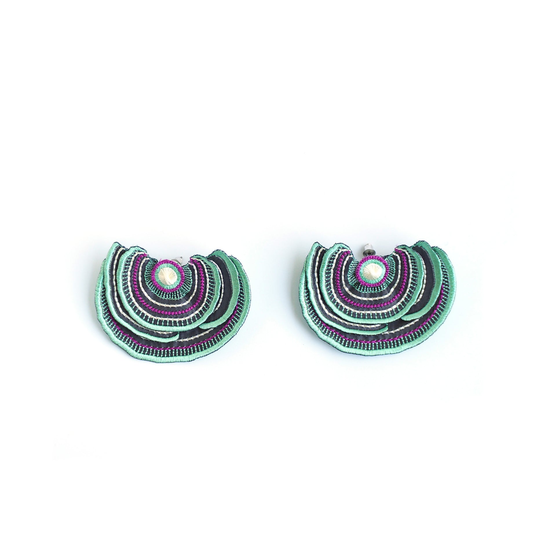 TURKEY TAIL / EARRINGS / MINT