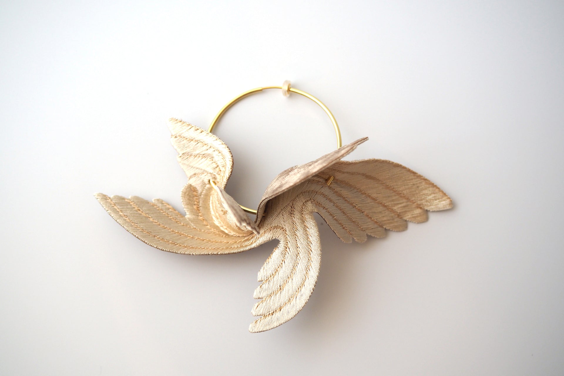 JOY "BIG BIRD" / EARRING / IVORY