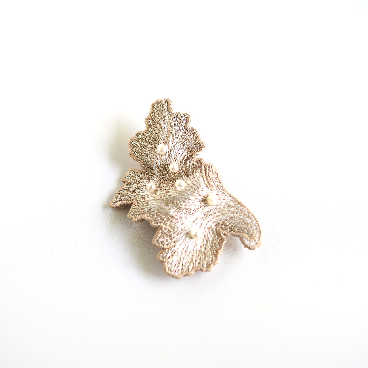 EMBROIDERY HAIRPIN / WAVY PEARL / IVORY