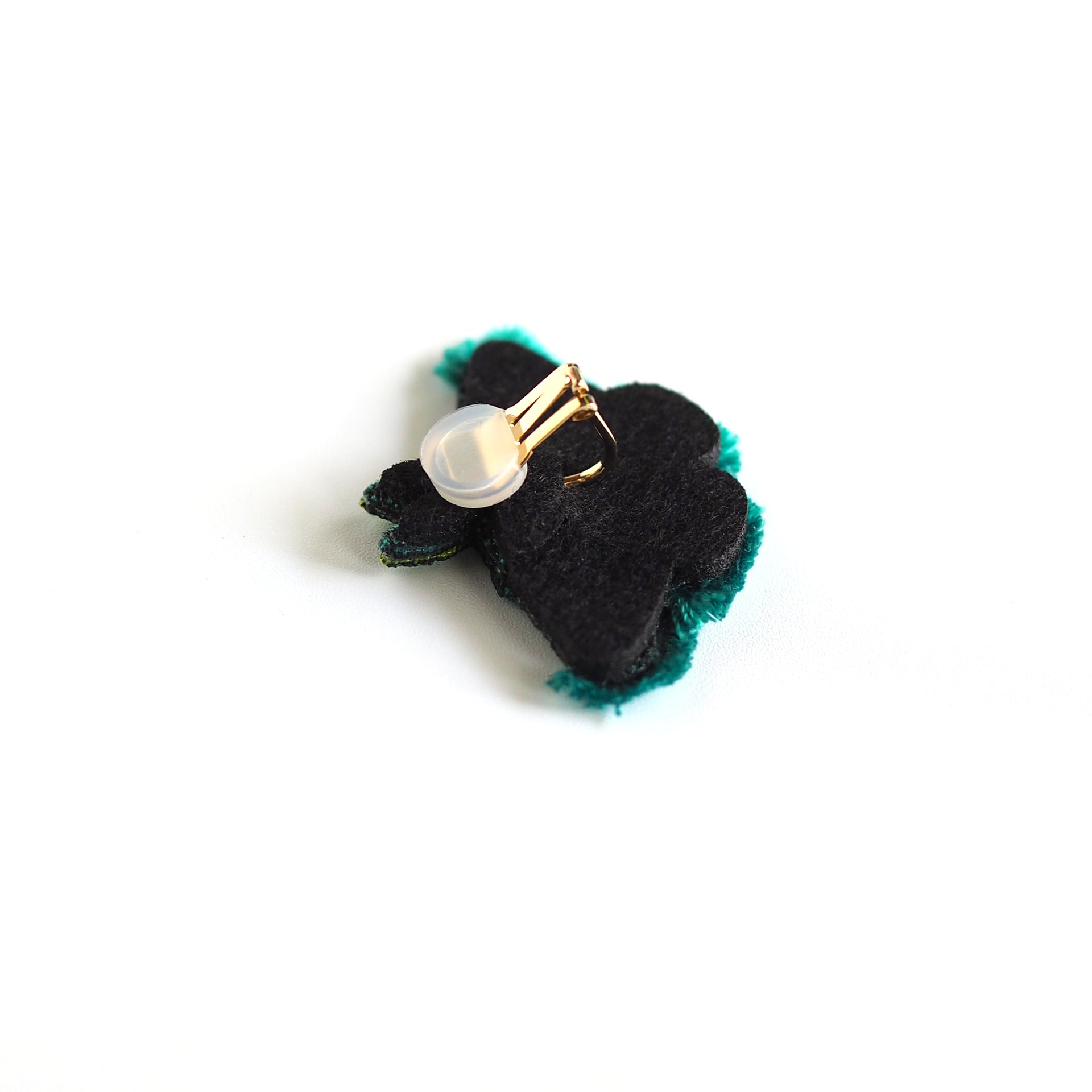 MOTH / EARRING EAR-CLIP / GREEN