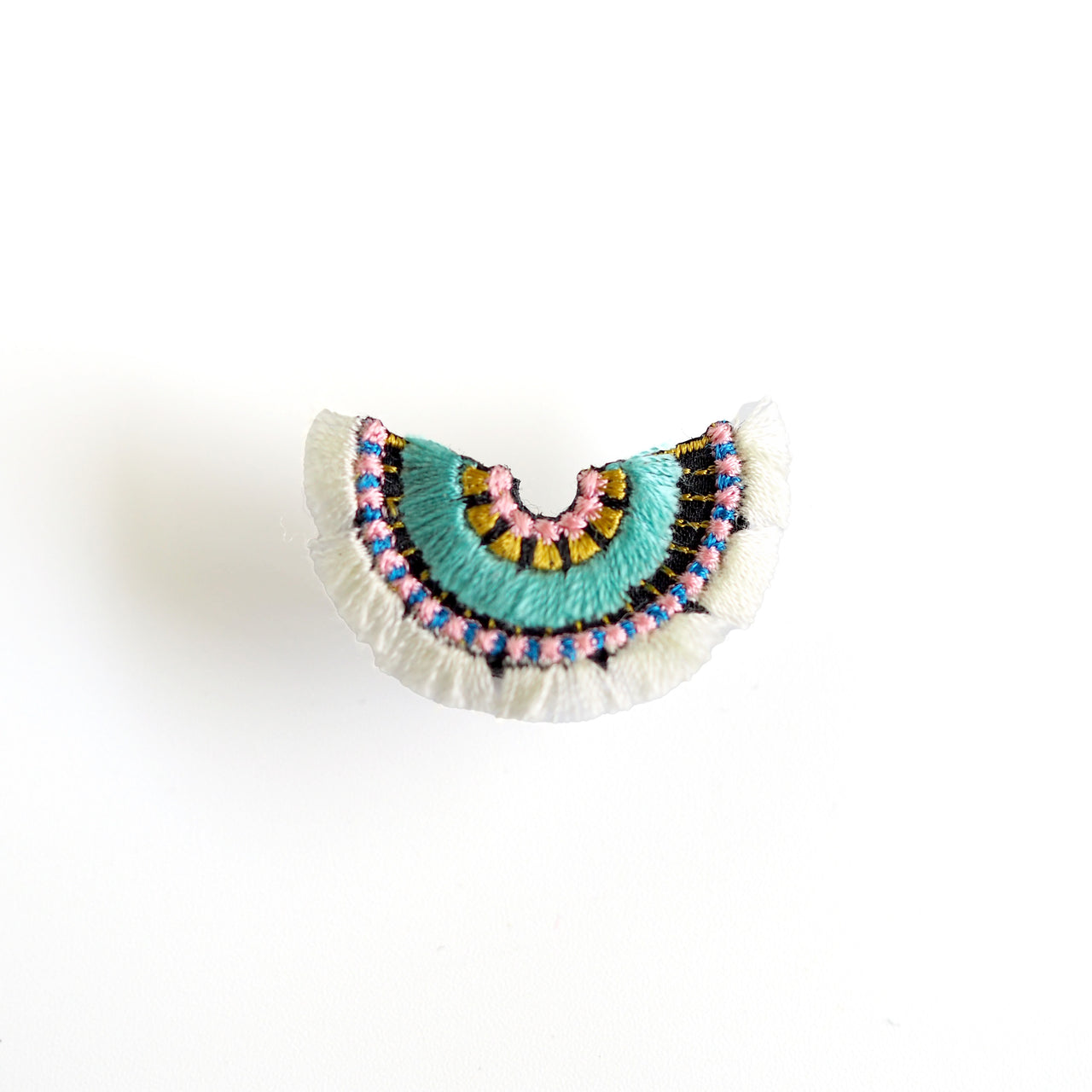 BLOOM / EARRING EAR-CLIP / IVORY