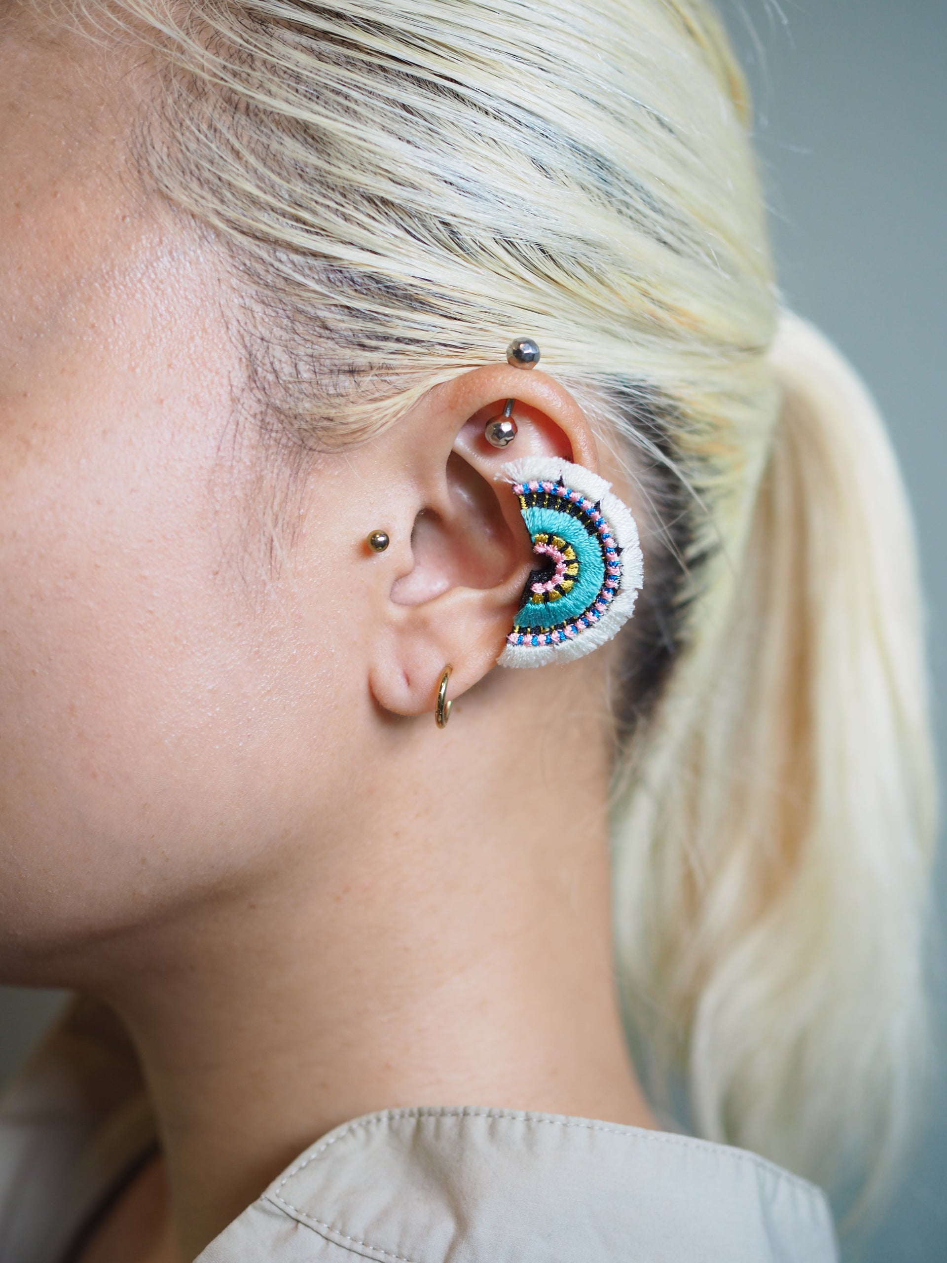 BLOOM / EARRING EAR-CLIP / IVORY