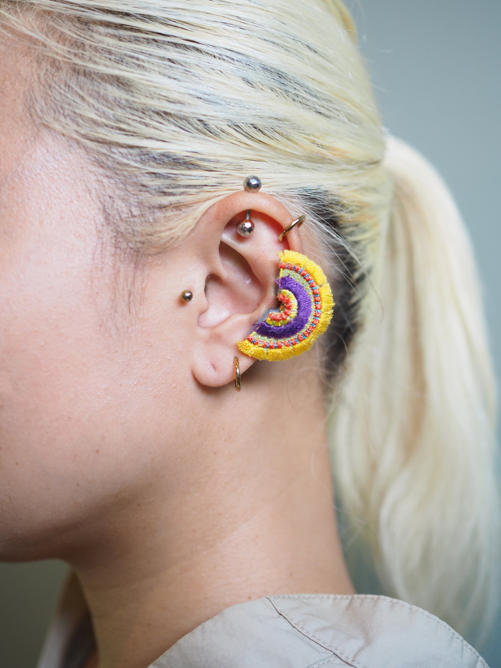 BLOOM / EARRING EAR-CLIP / YELLOW