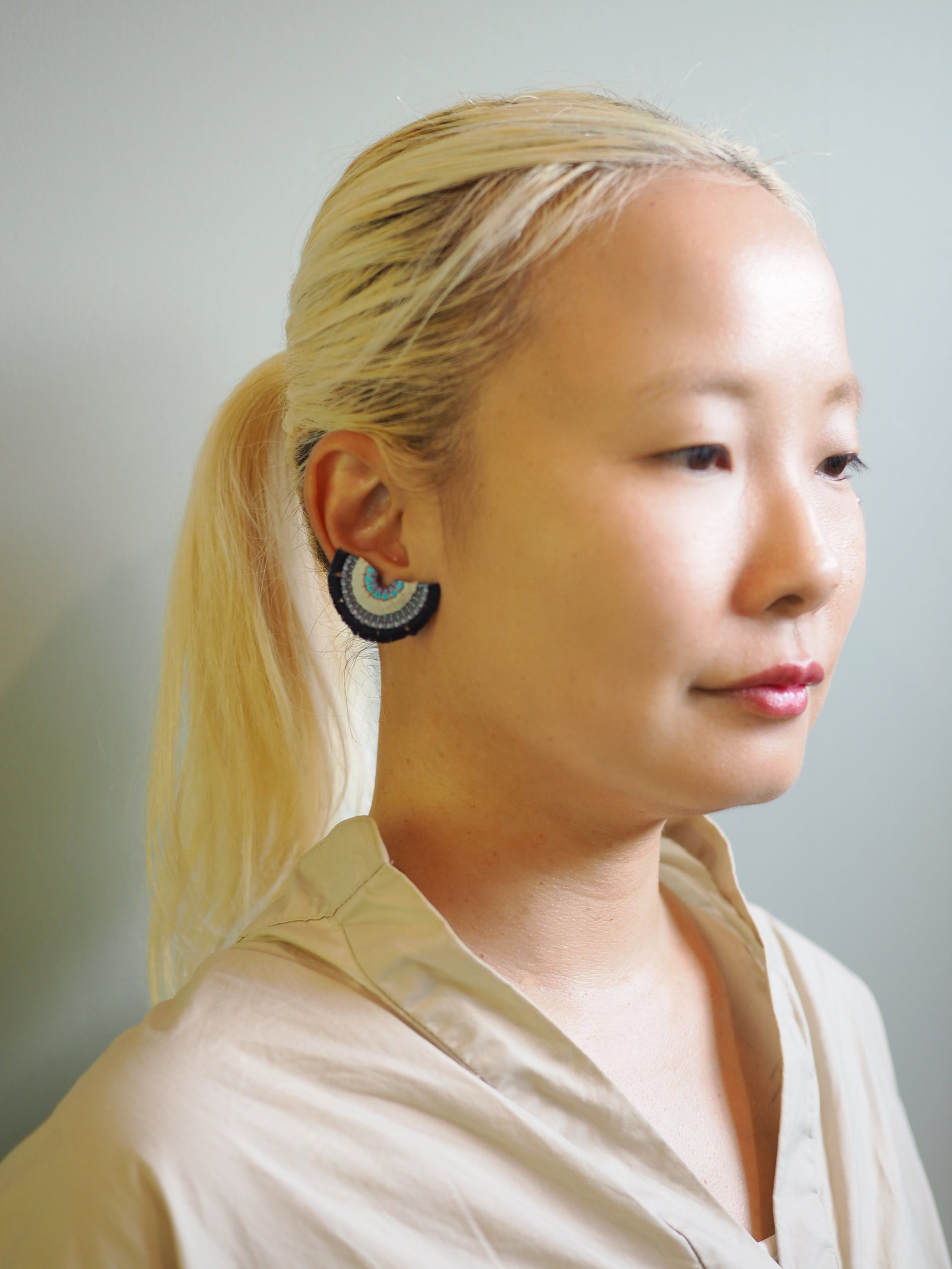 BLOOM / EARRING EAR-CLIP / NAVY