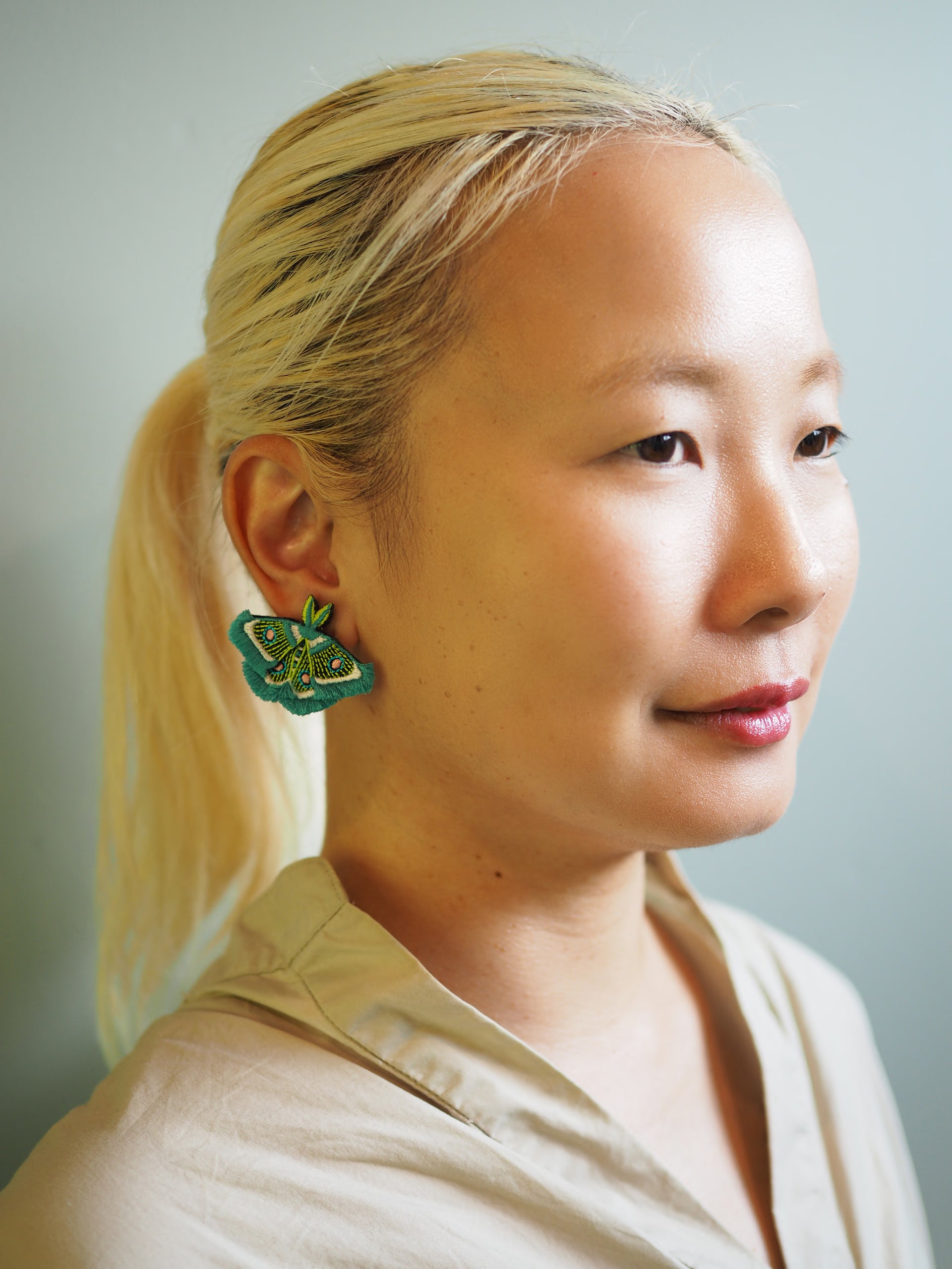 MOTH / EARRING EAR-CLIP / GREEN