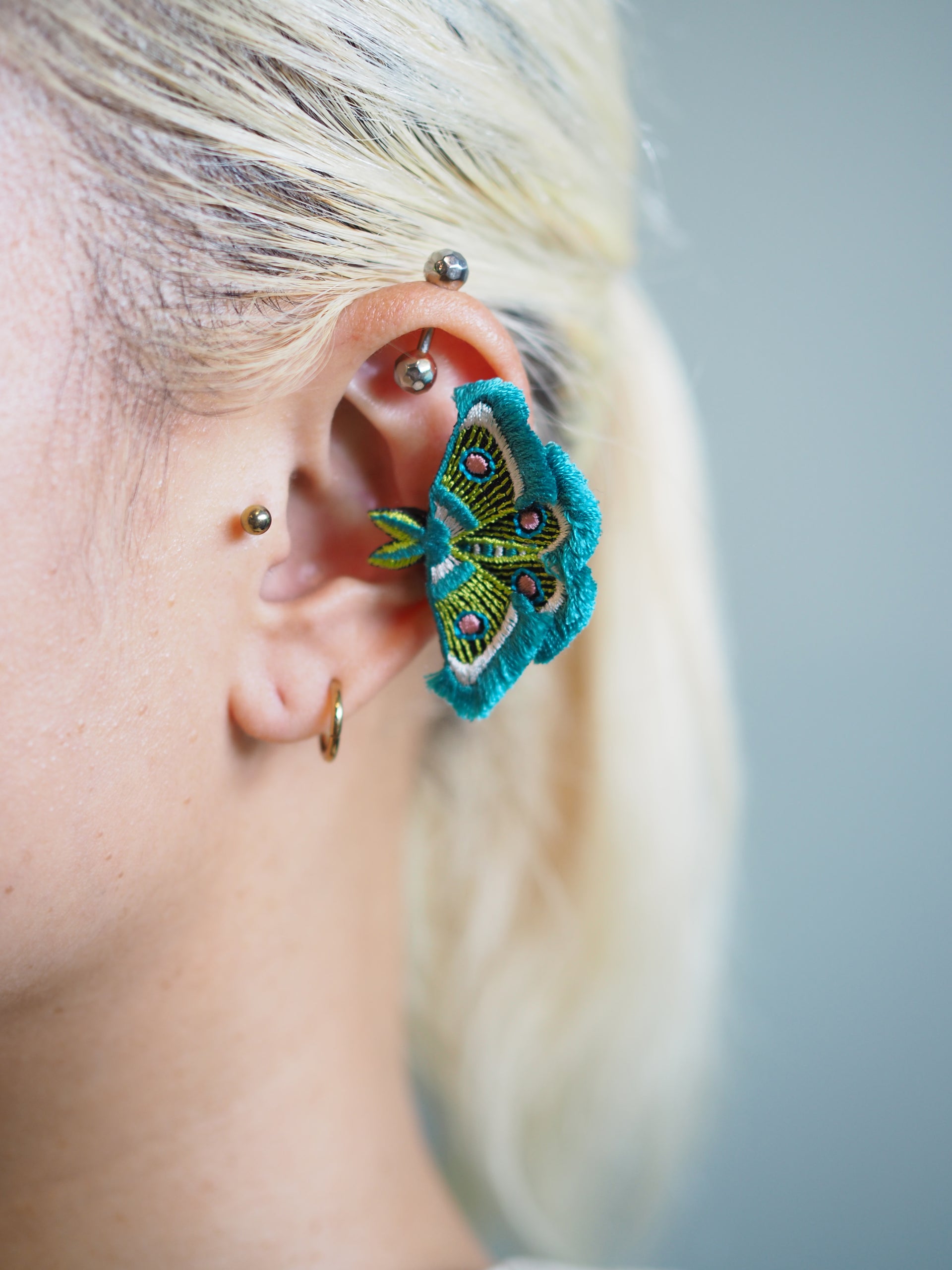 MOTH / EARRING EAR-CLIP / GREEN
