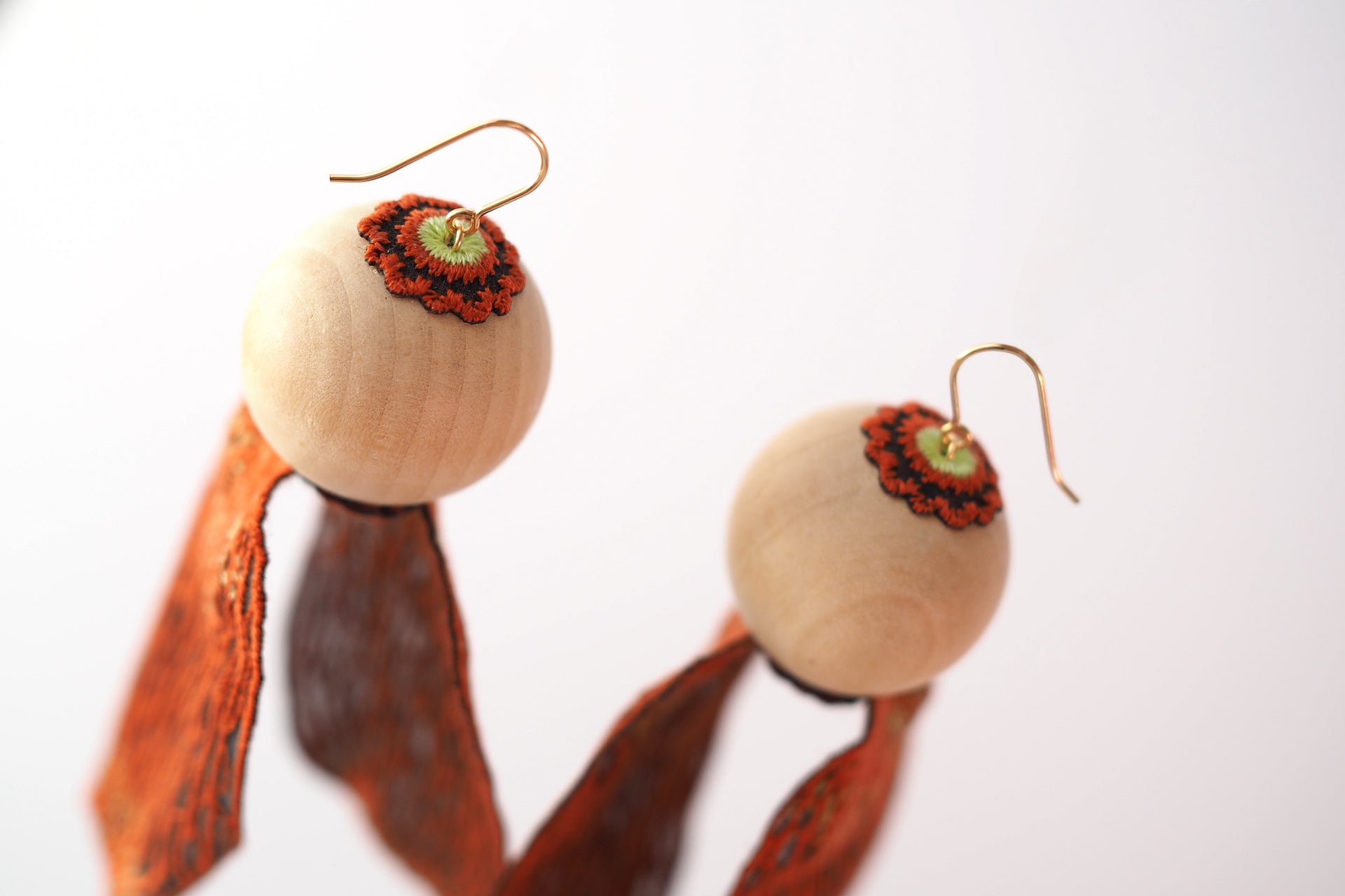 KALA / EARRINGS / ORANGE