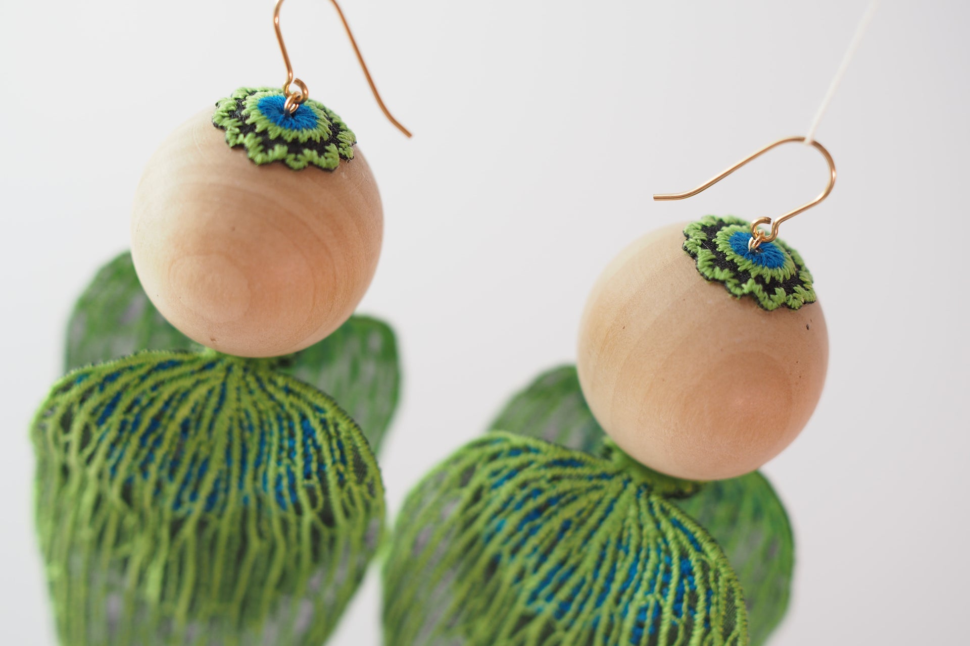 KALA / EARRINGS / GREEN