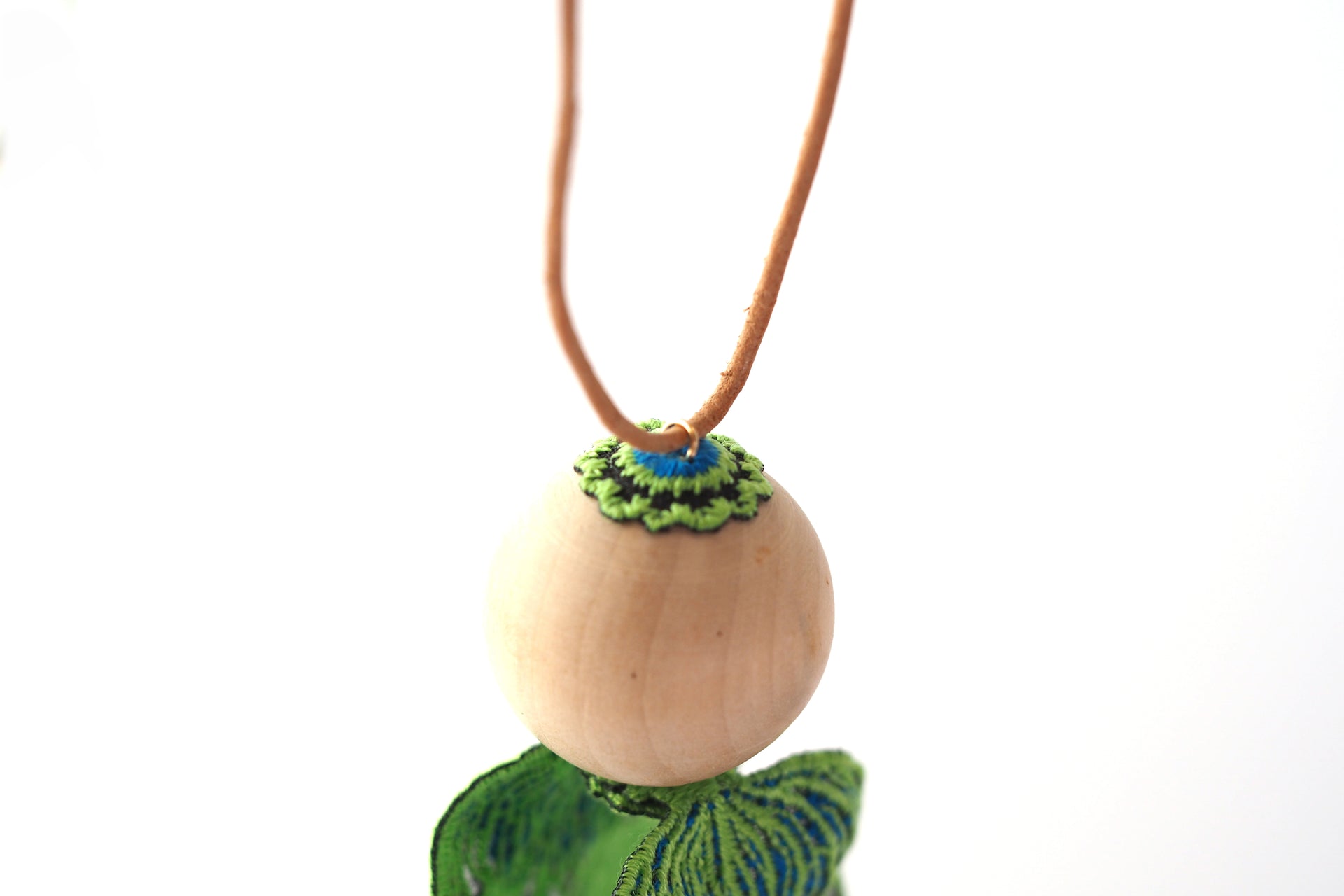 KALA / NECKLACE / GREEN