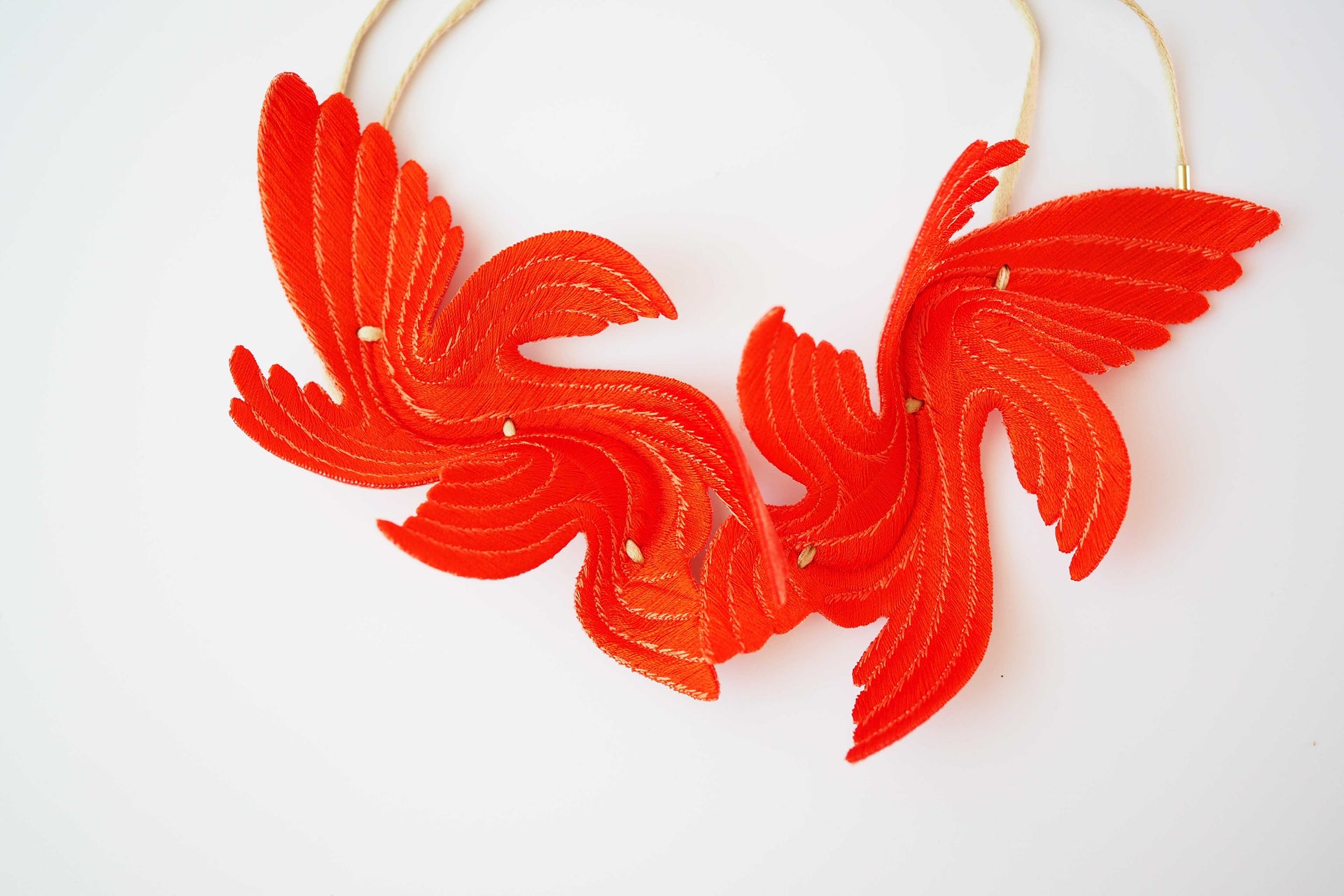 JOY / NECKLACE / ORANGE