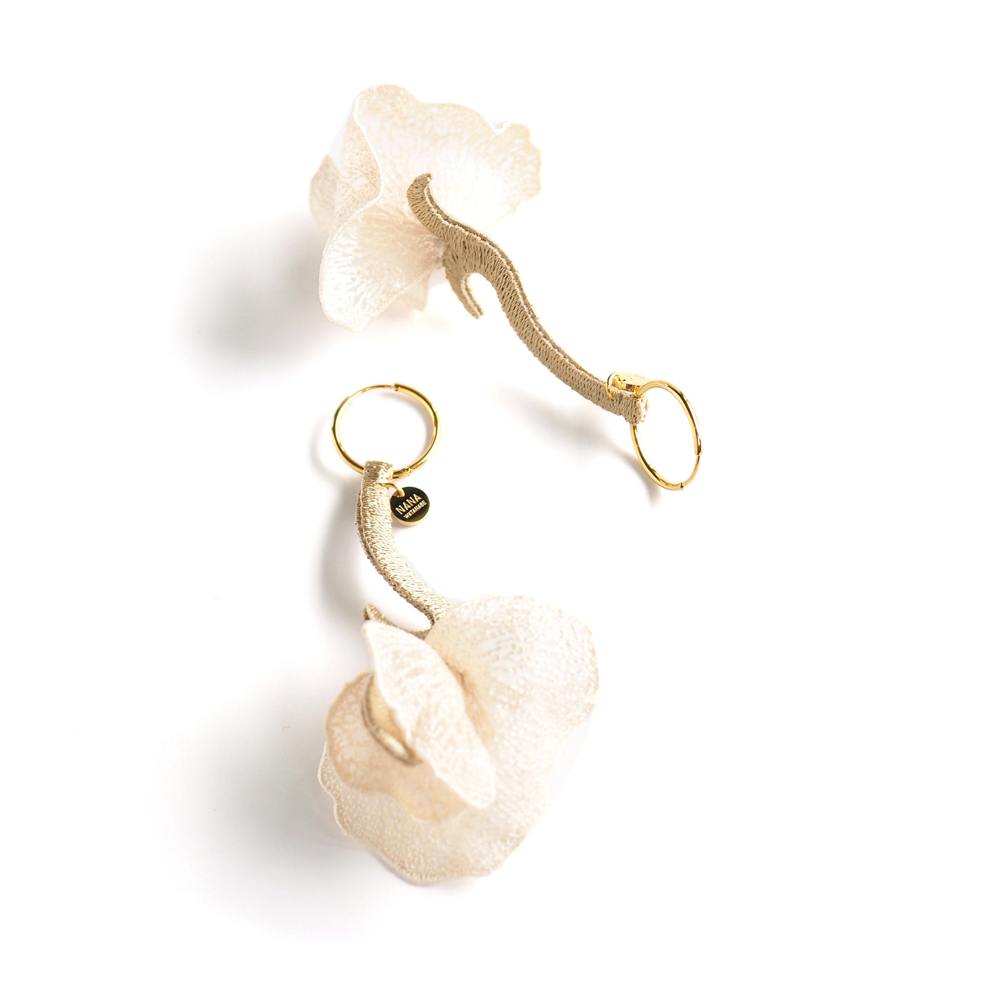 FRAGRANT VINES / EARRINGS / IVORY