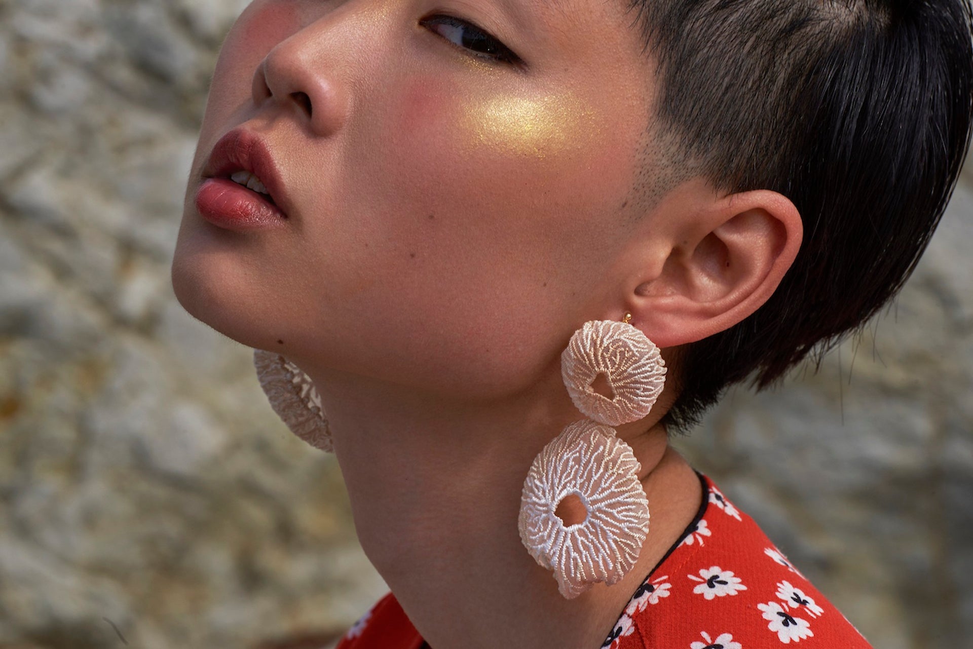 CORAL EGG / EARRING / ECRU