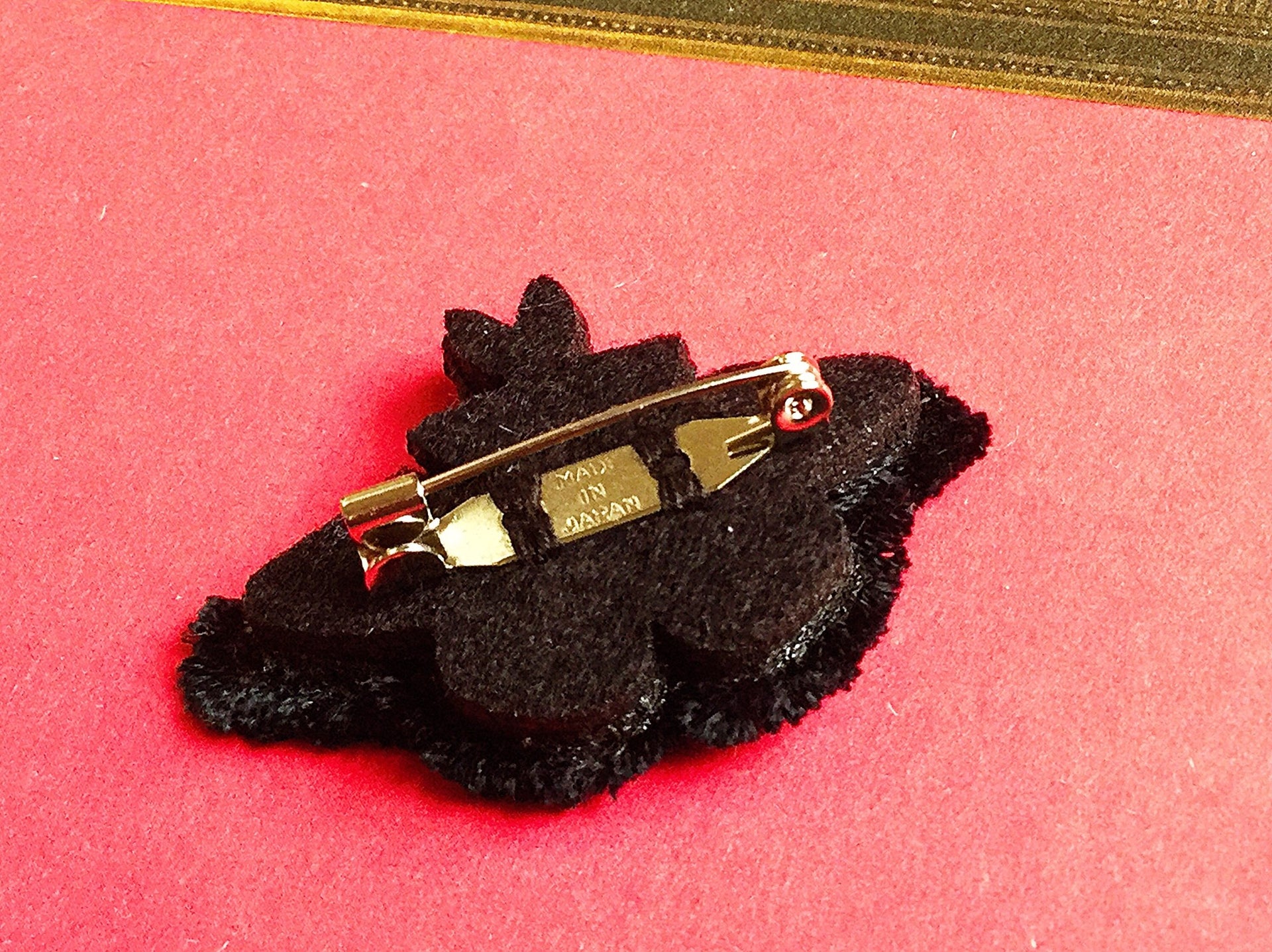 MOTH / BROOCH / BLACK