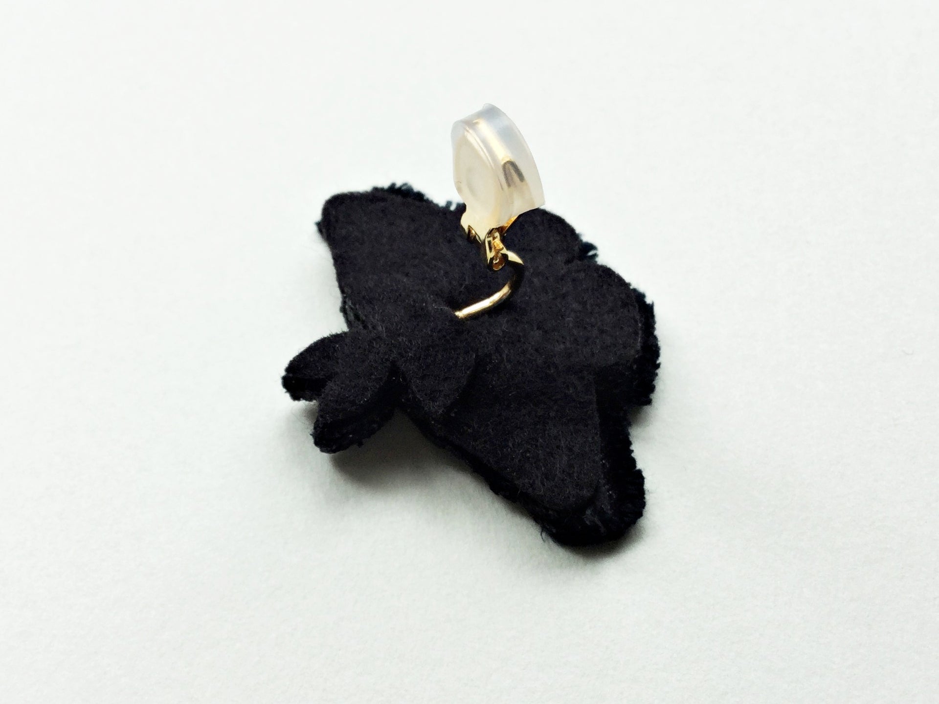 MOTH / EARRING EAR-CLIP / BLACK