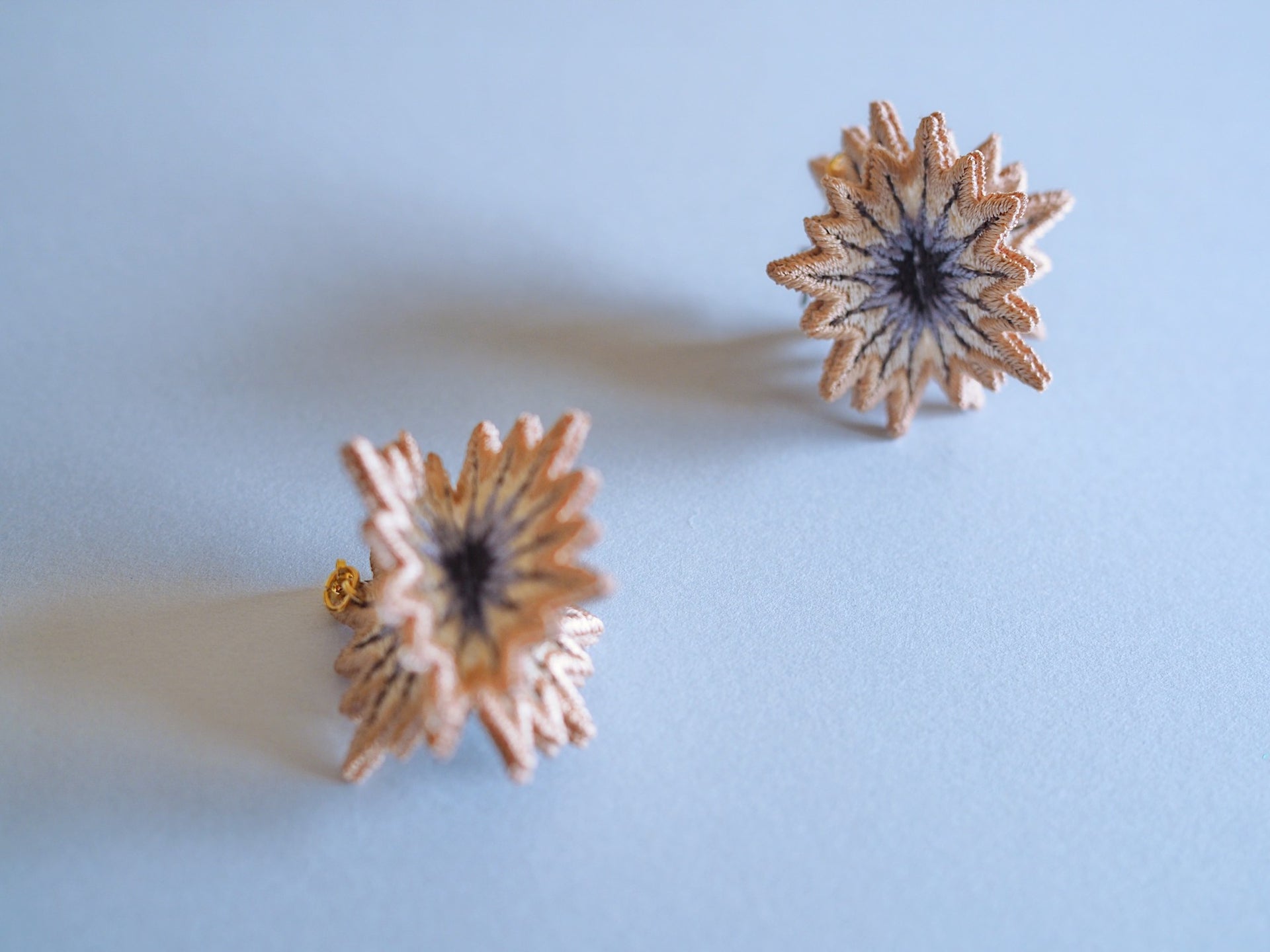 SPUTNIK / EARRINGS / PINK