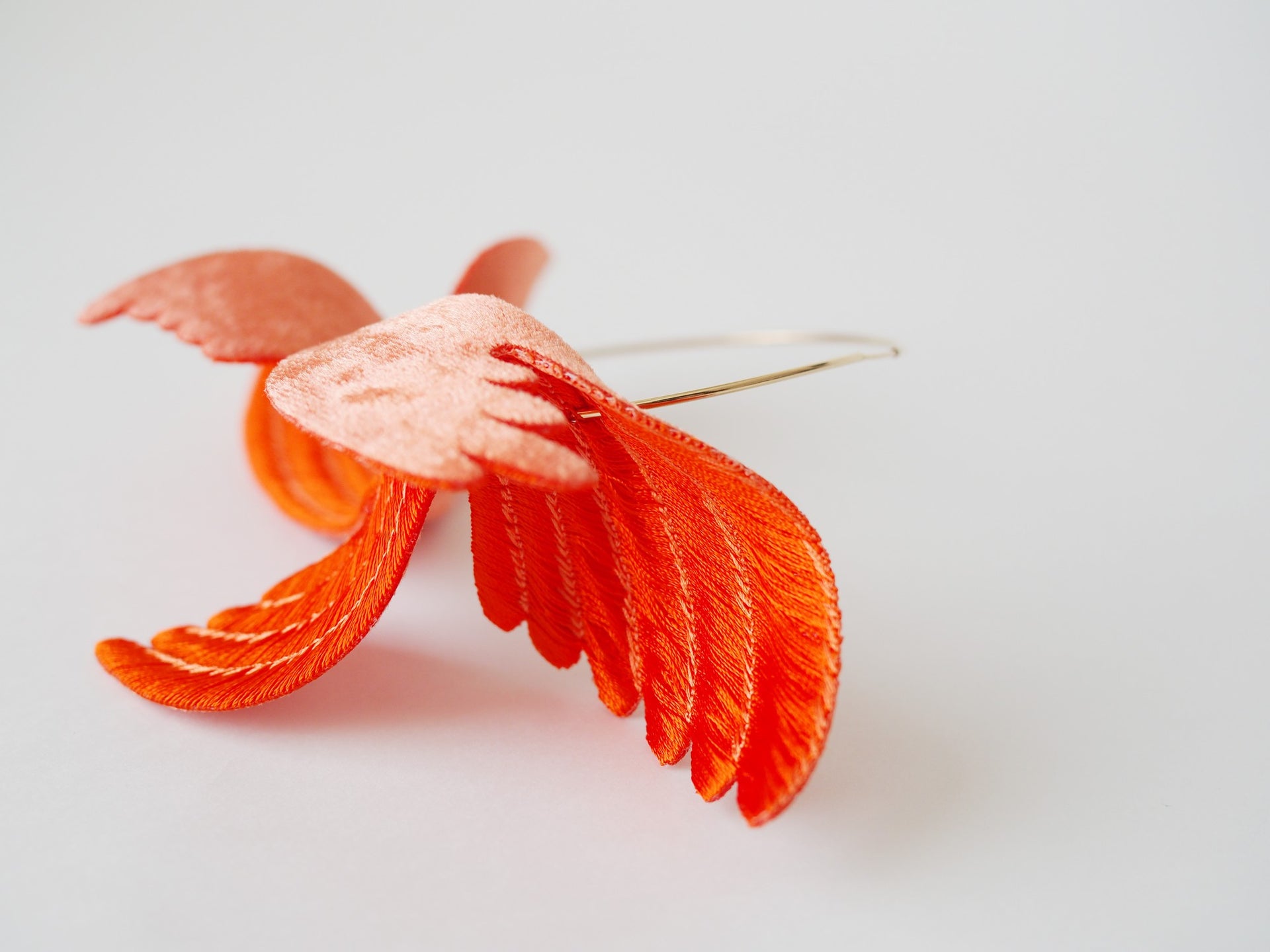 JOY "BIG BIRD" / EARRING / ORANGE