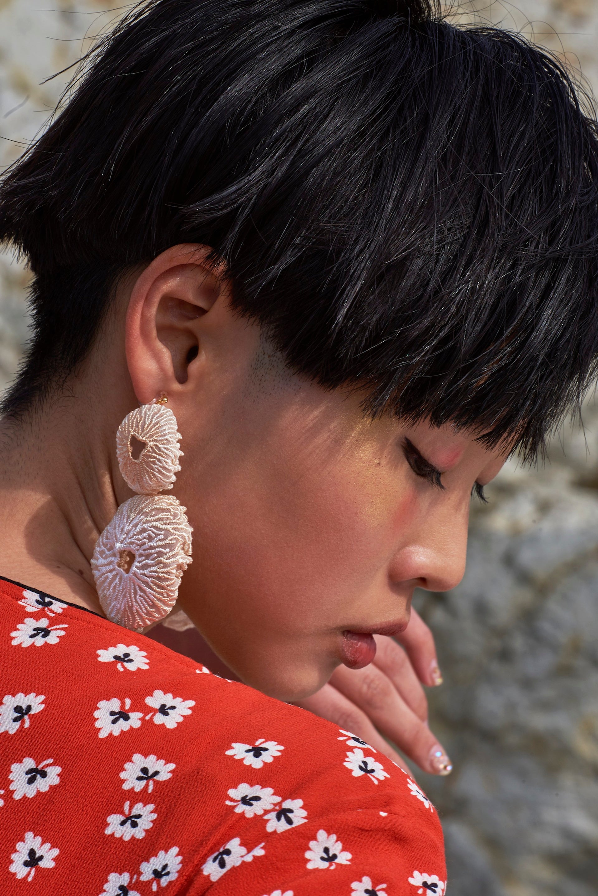 CORAL EGG / EARRING / ECRU