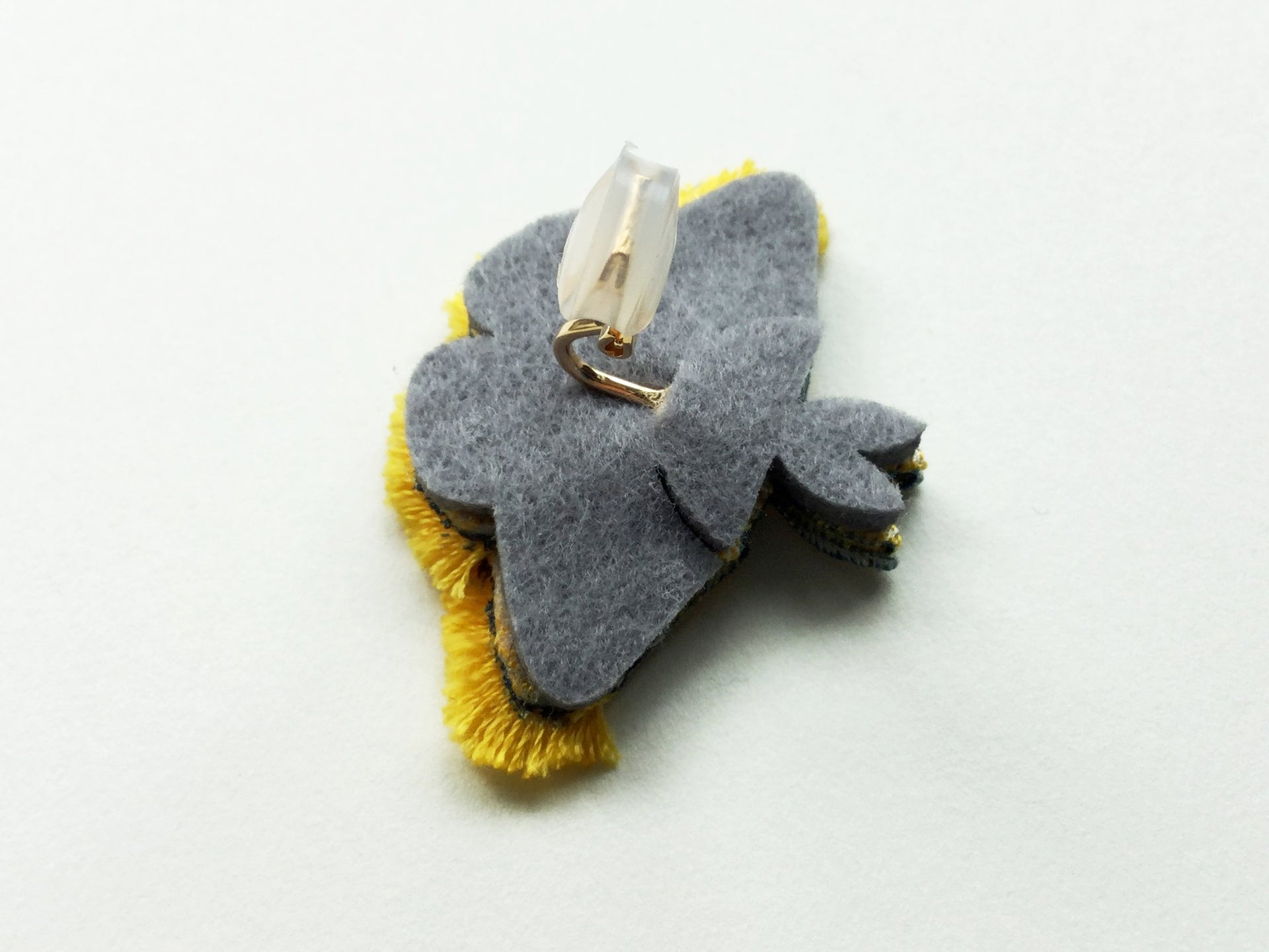 MOTH / EARRING EAR-CLIP / YELLOW