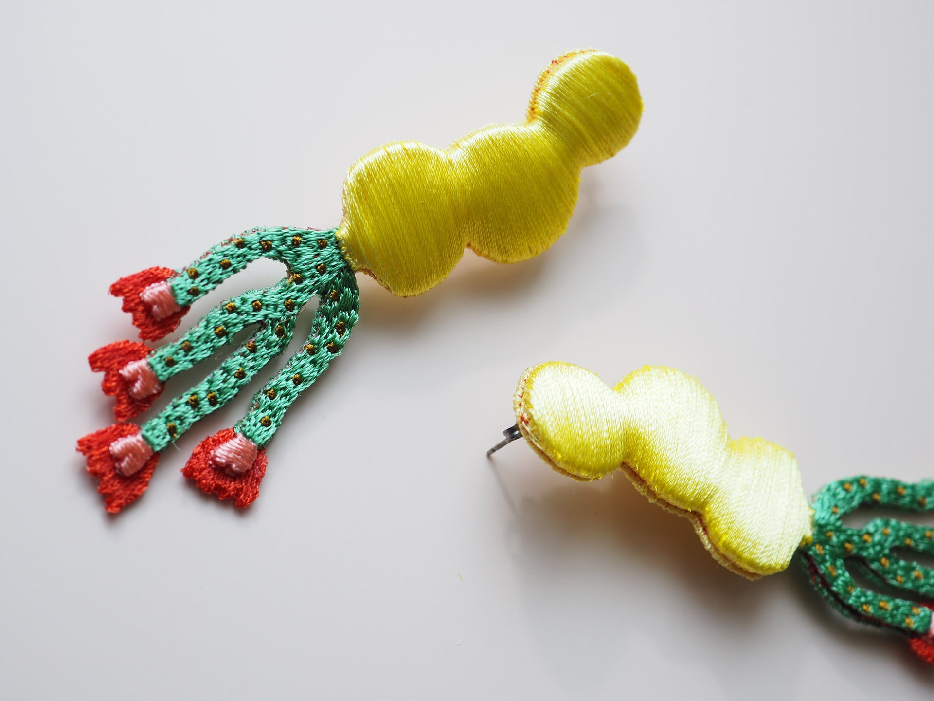 NOI / EARRINGS / LEMON