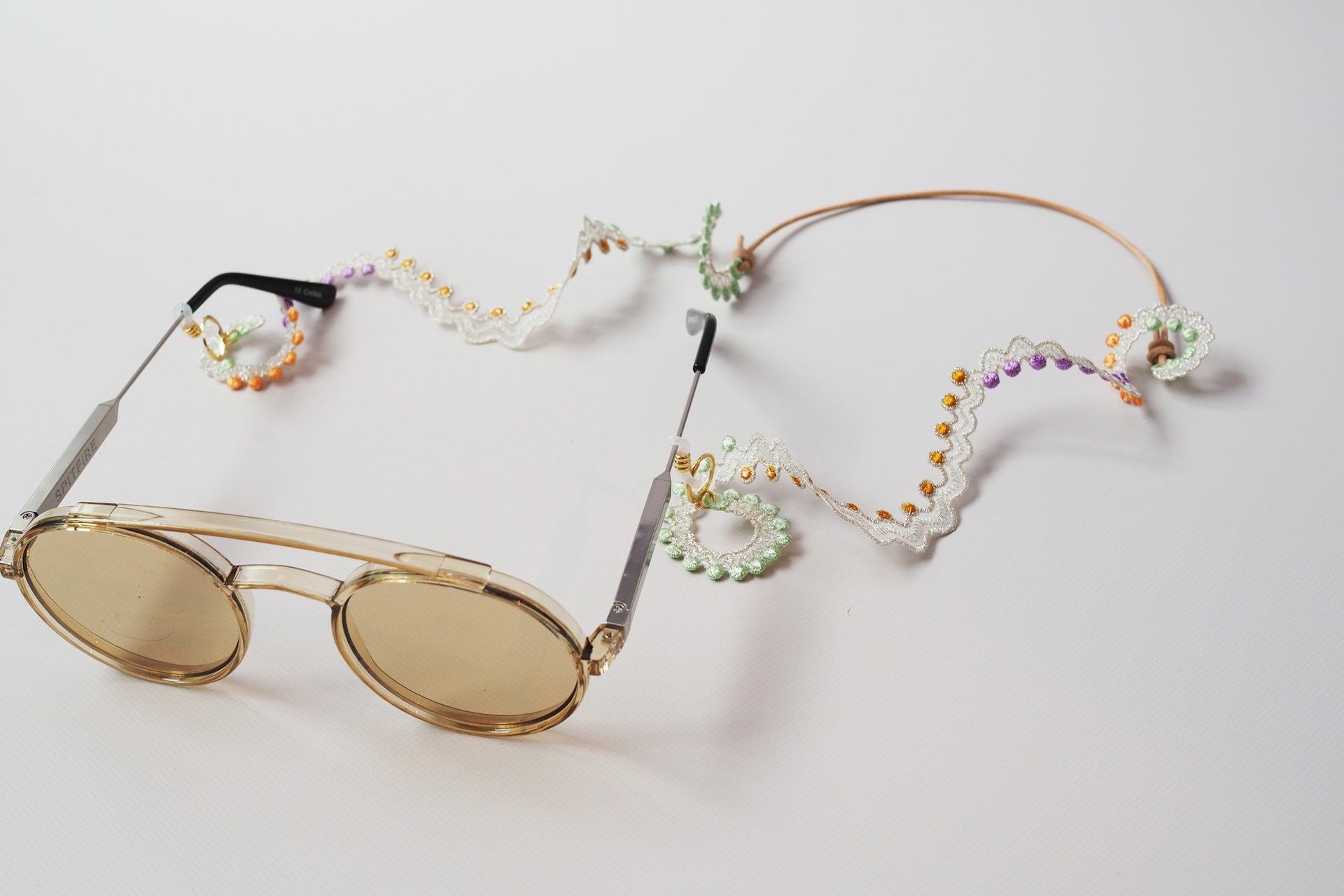 WHORLS / MASK STRAP / GLASSES CODE / IVORY