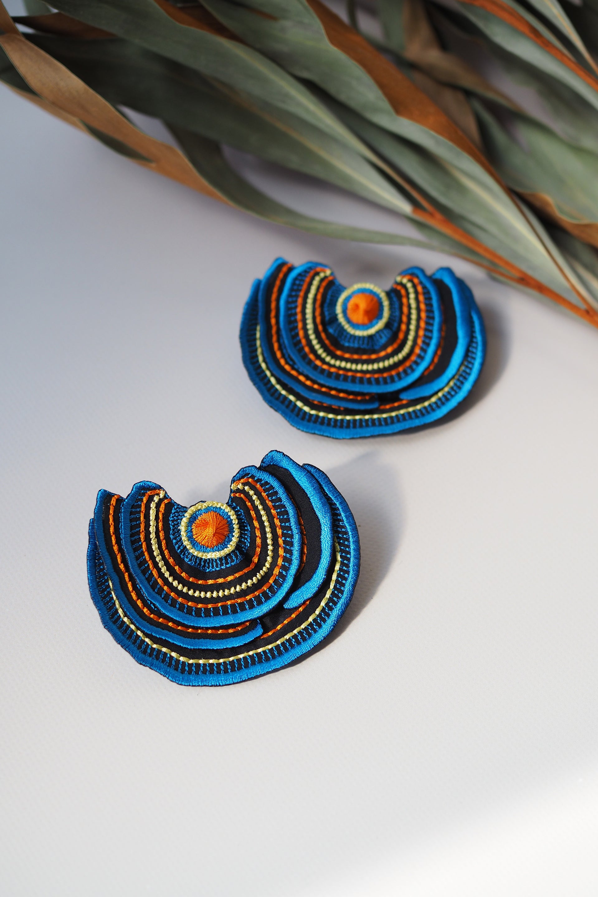 TURKEY TAIL / EARRINGS / BLUE