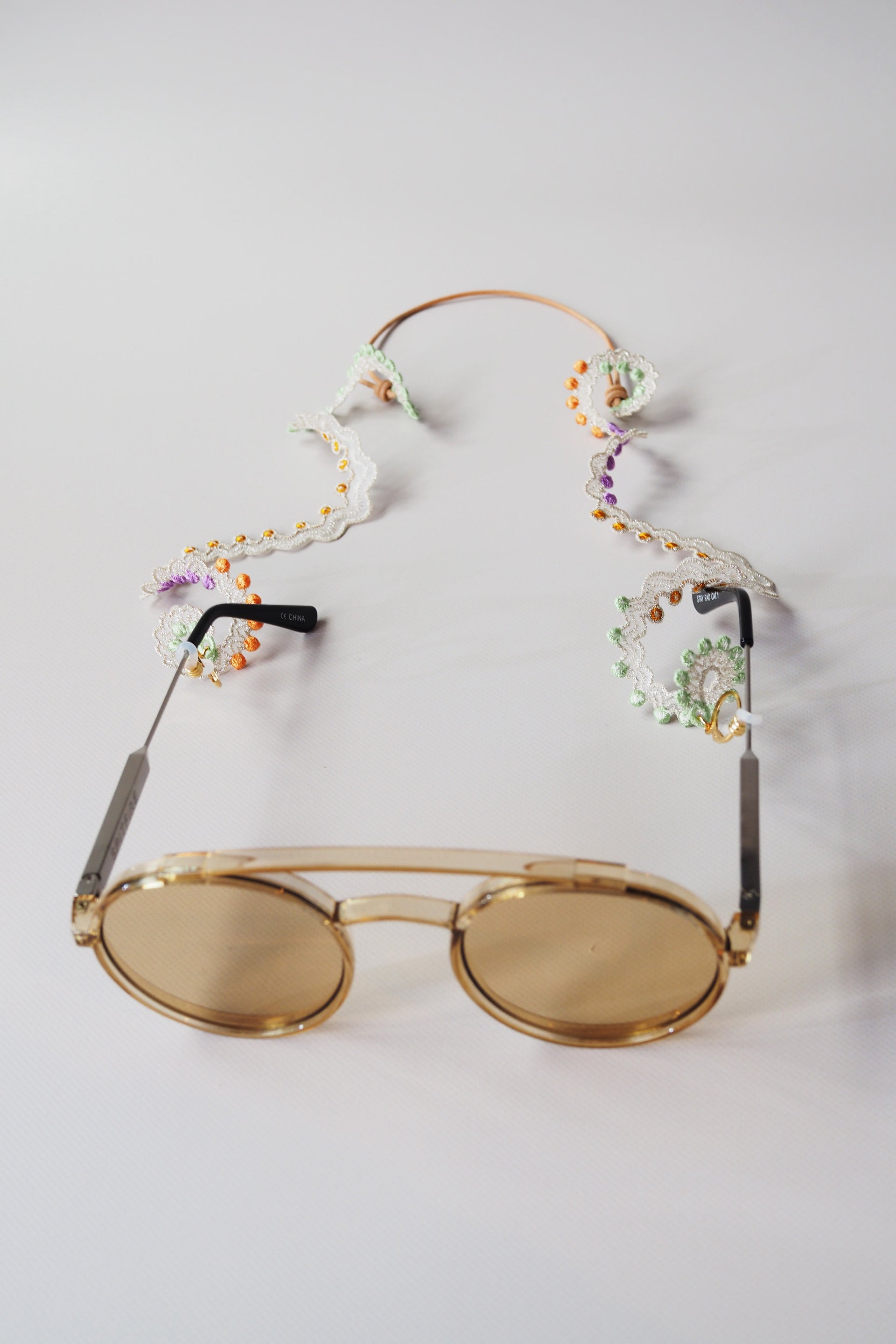 WHORLS / MASK STRAP / GLASSES CODE / IVORY